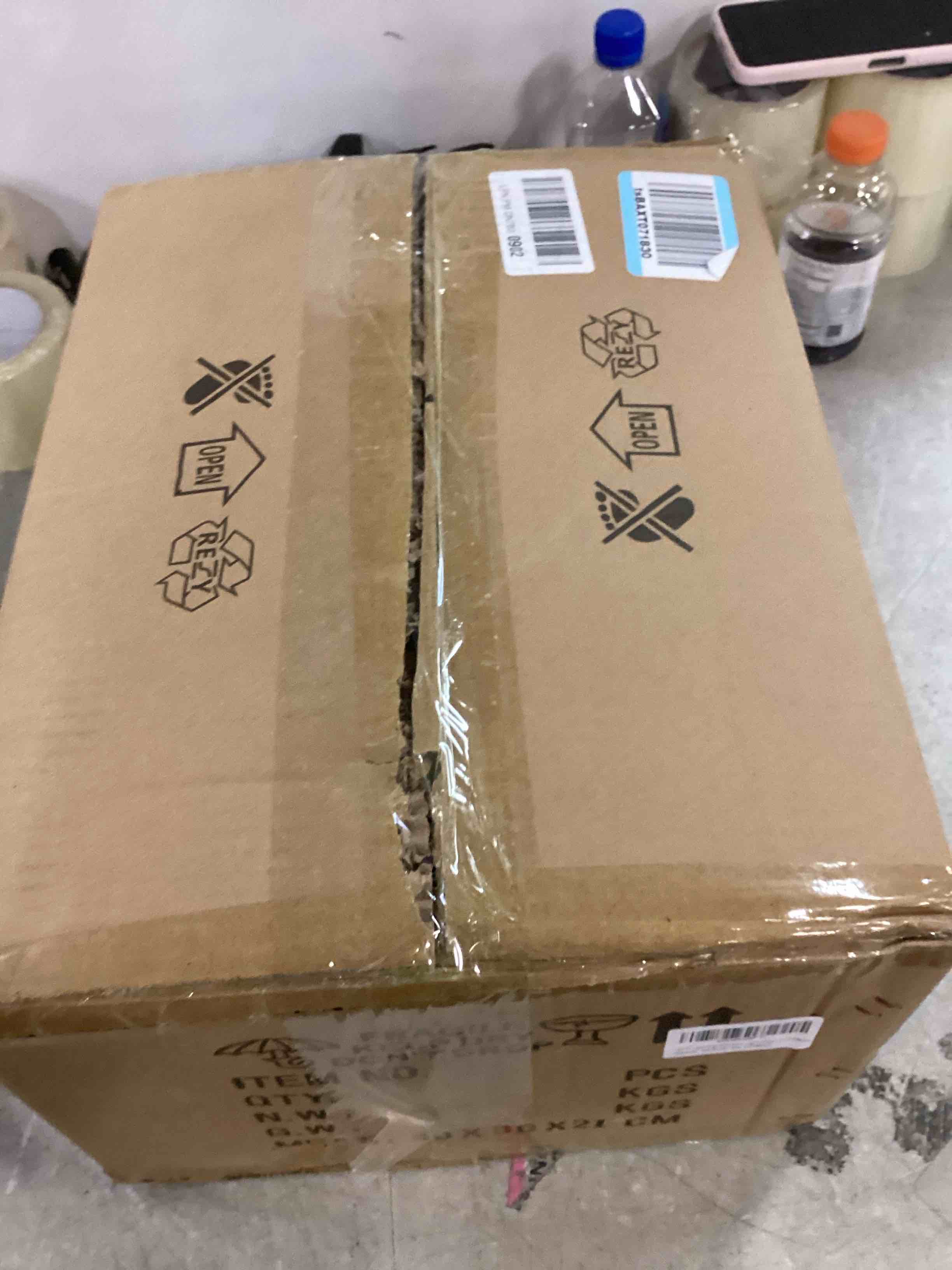 https://s3.amazonaws.com/lotting-images-prod/bidfta/TEA1525636_1735654591192.jpeg