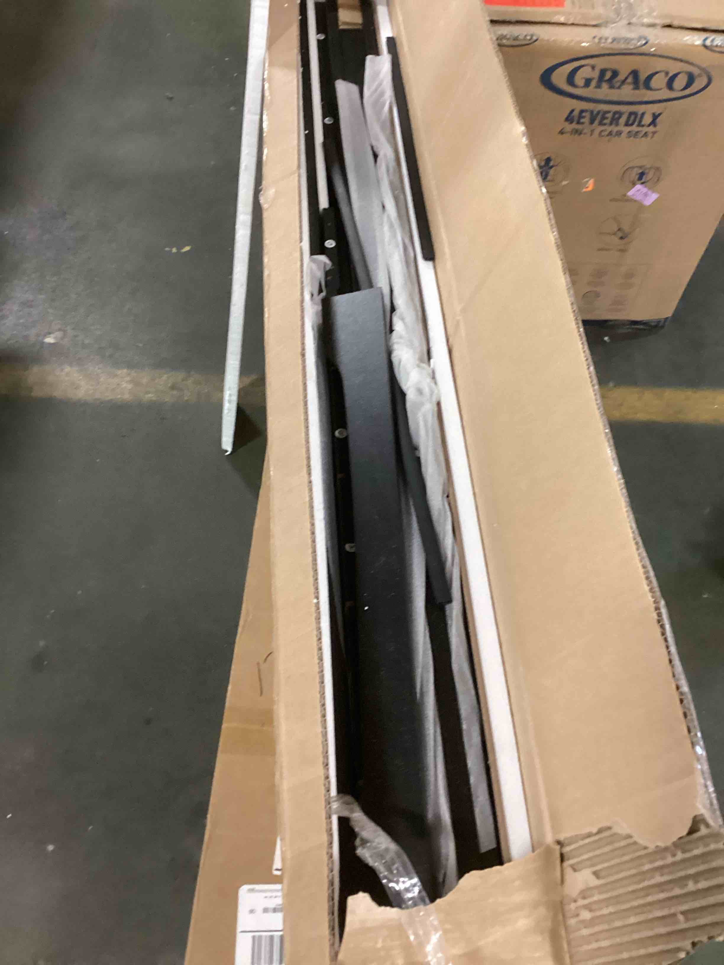 https://s3.amazonaws.com/lotting-images-prod/bidfta/TEA1527095_1736771063549.jpeg