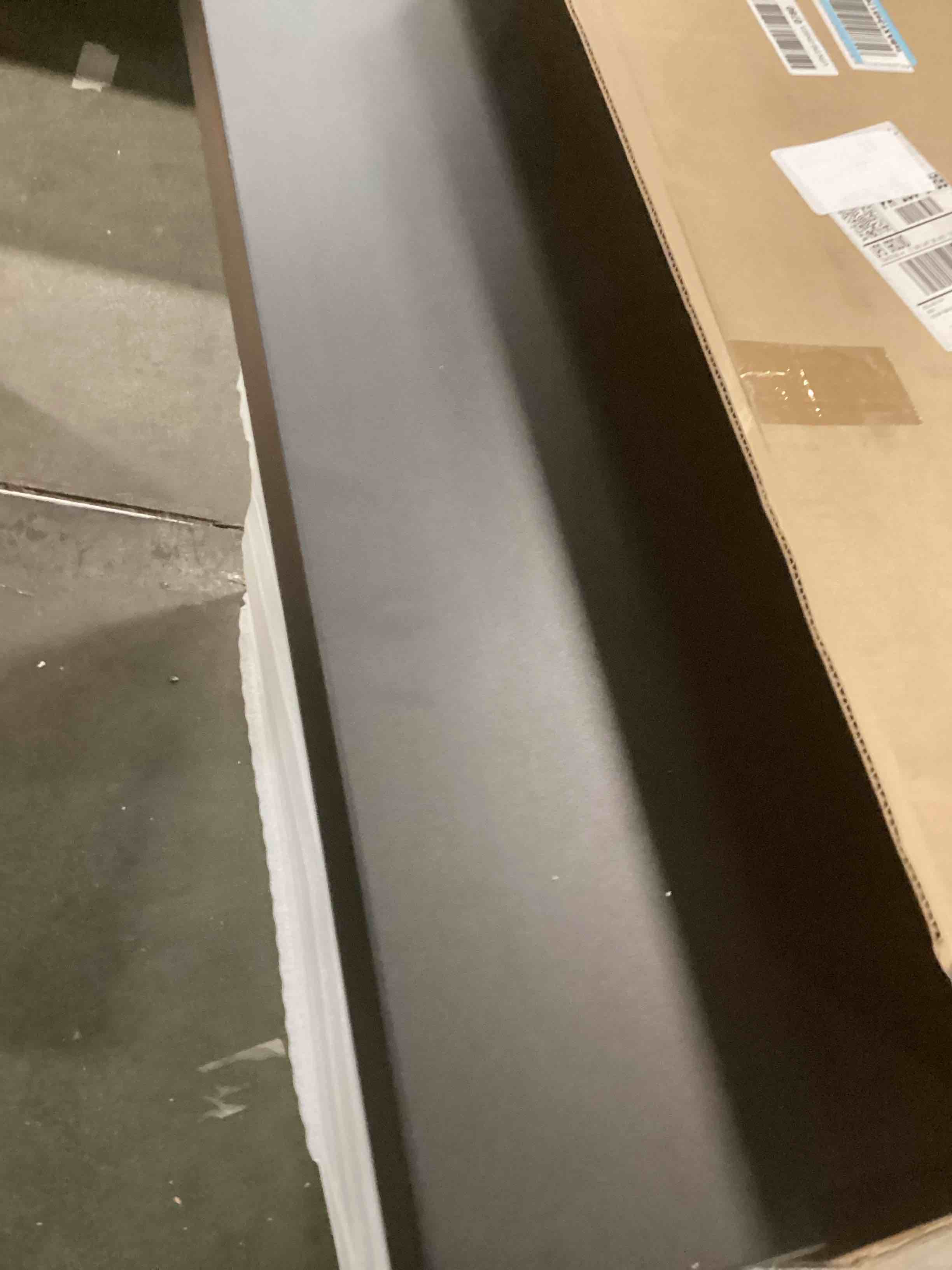 https://s3.amazonaws.com/lotting-images-prod/bidfta/TEA1527128_1736776185585.jpeg