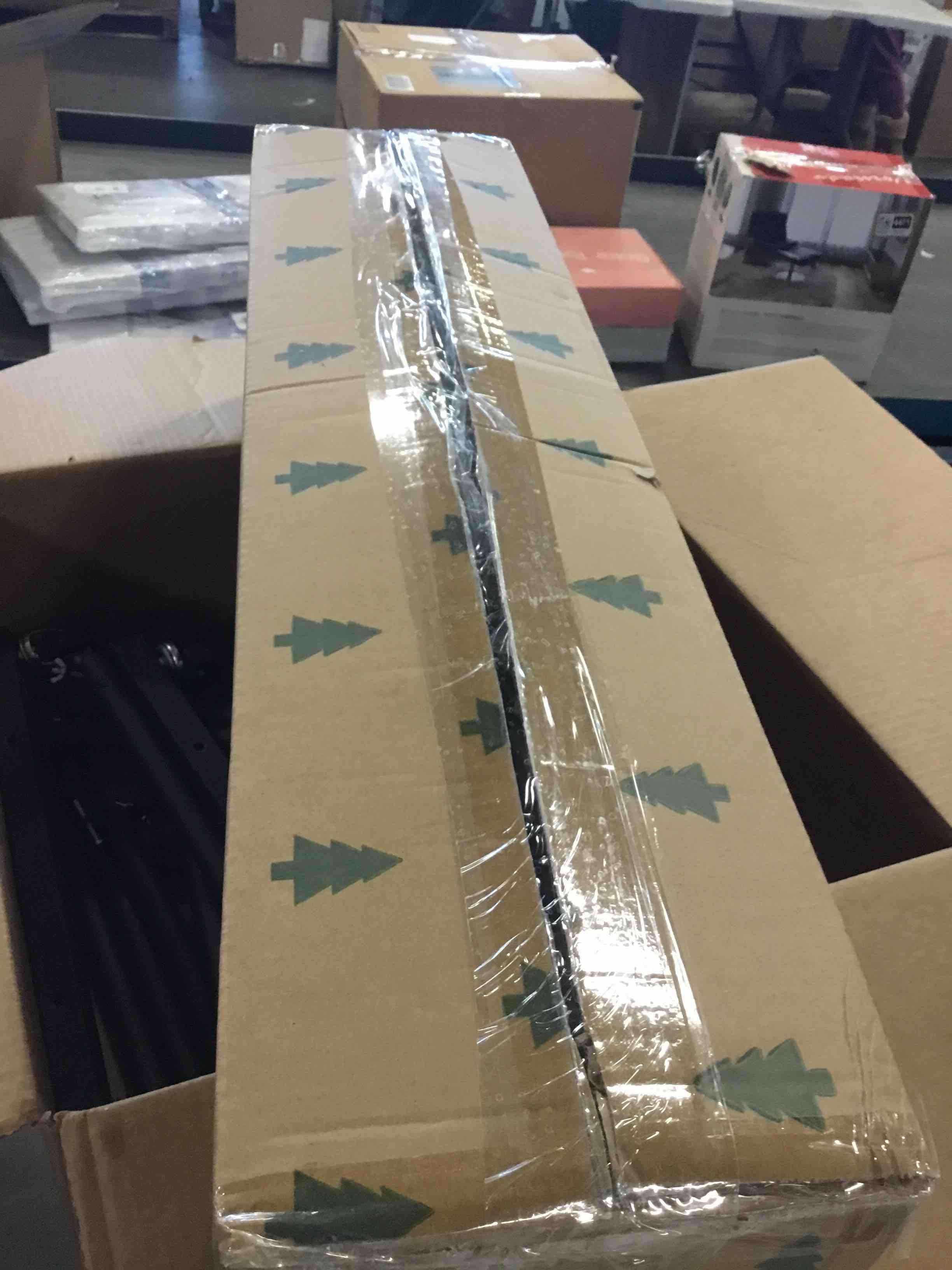 https://s3.amazonaws.com/lotting-images-prod/bidfta/TEA1527261_1736796715421.jpeg