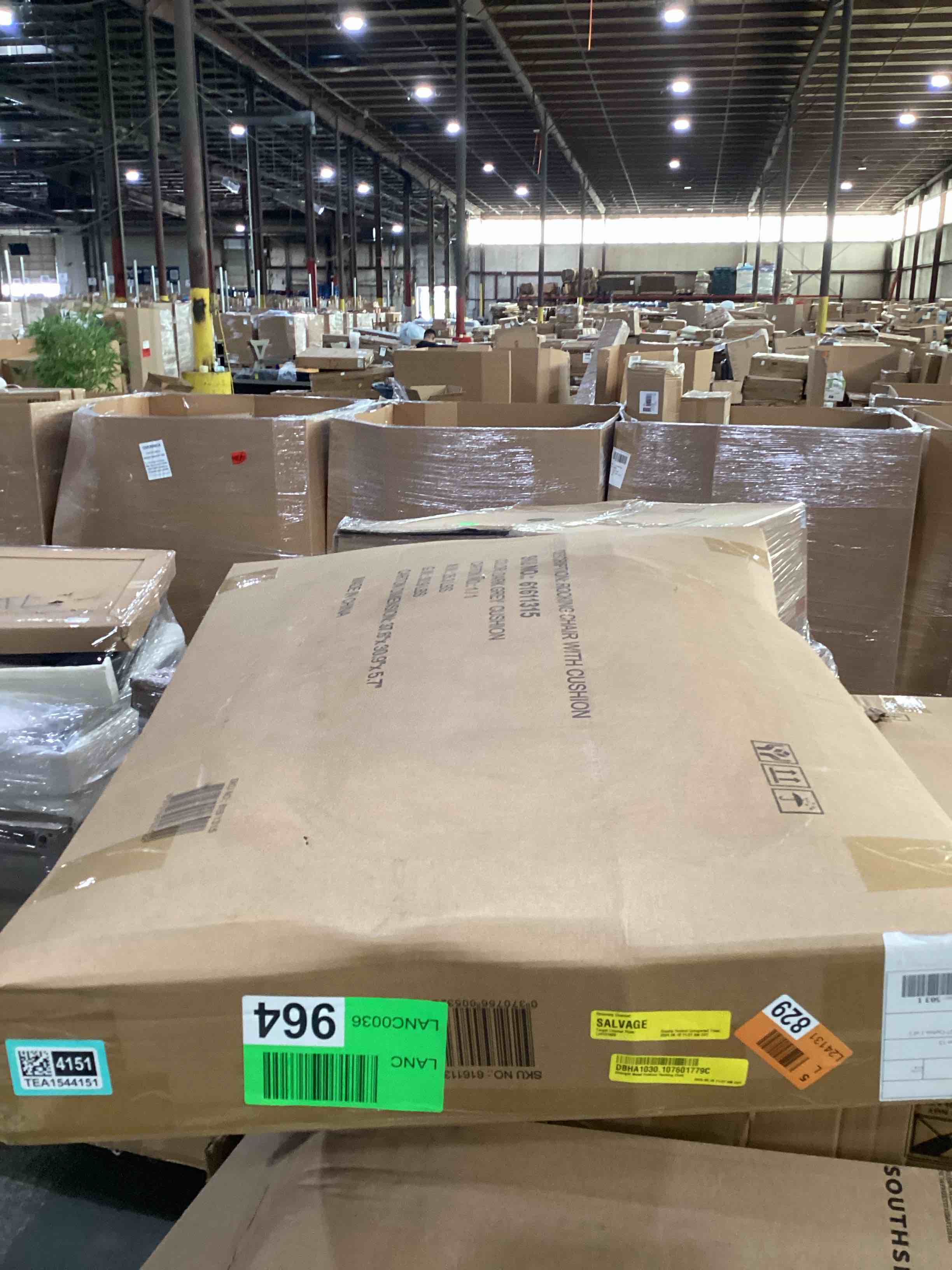 https://s3.amazonaws.com/lotting-images-prod/bidfta/TEA1544151_1751480464522.jpeg