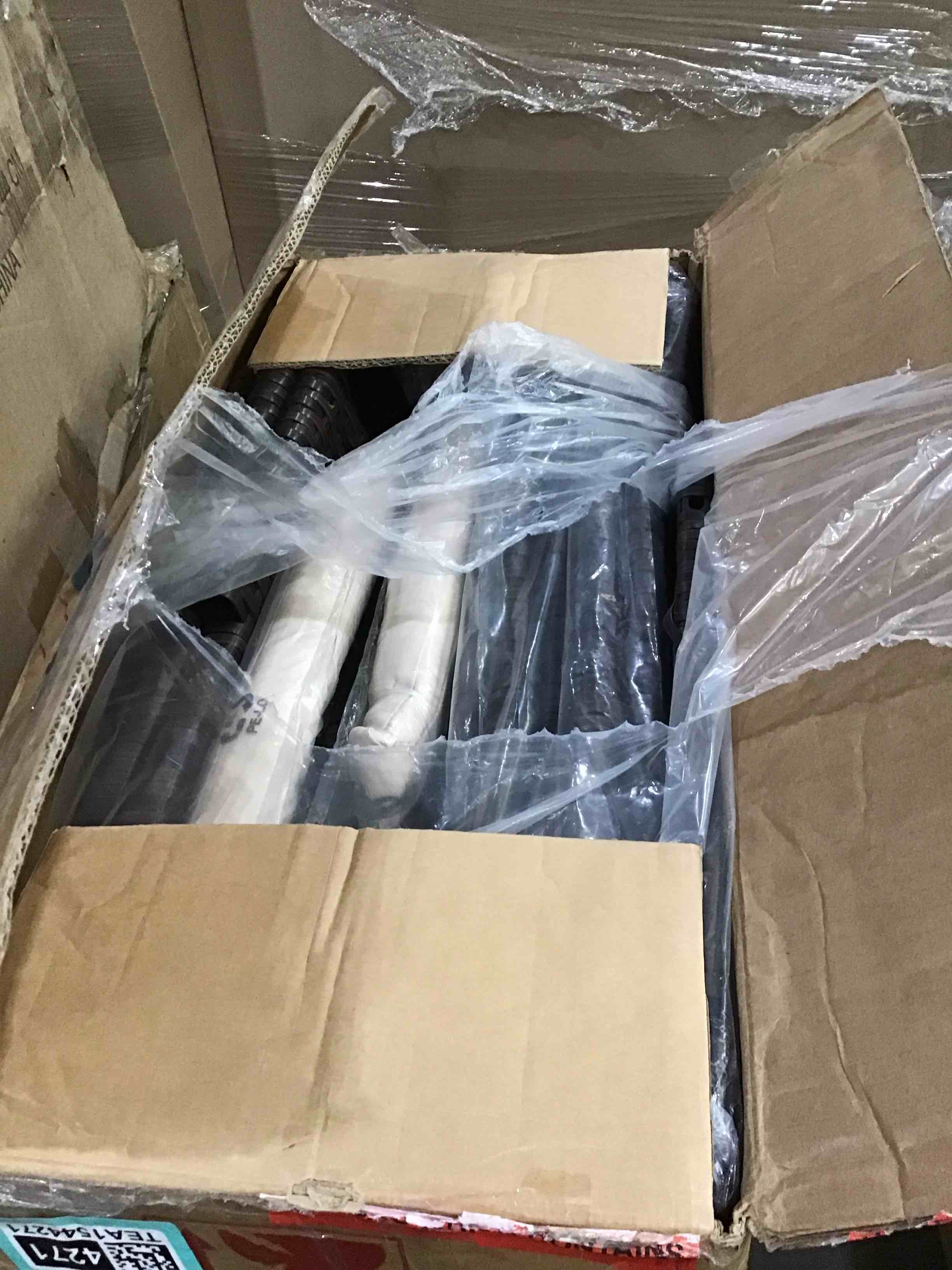 https://s3.amazonaws.com/lotting-images-prod/bidfta/TEA1544271_1752000293063.jpeg