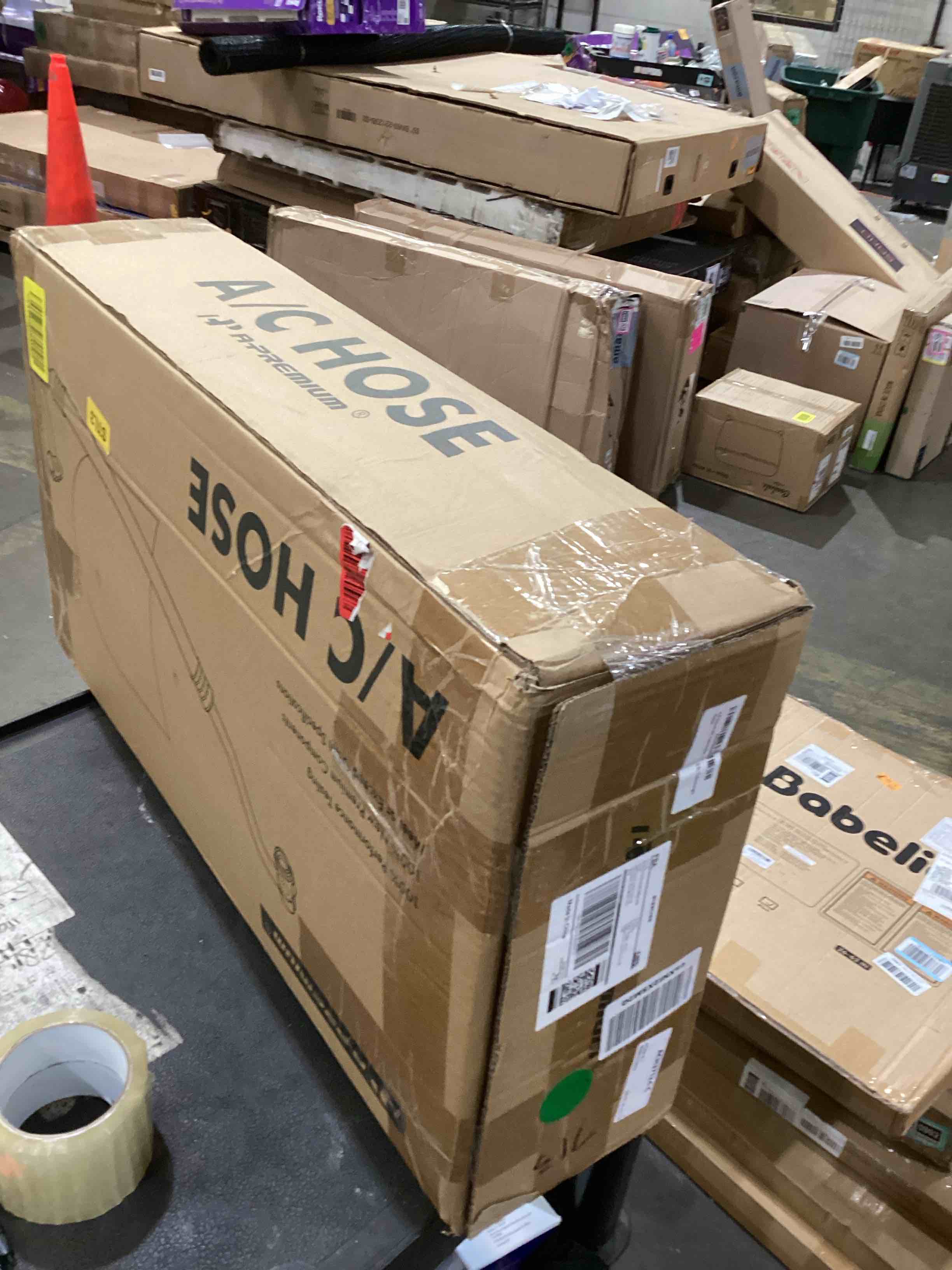 https://s3.amazonaws.com/lotting-images-prod/bidfta/TEA1545906_1756331872347.jpeg