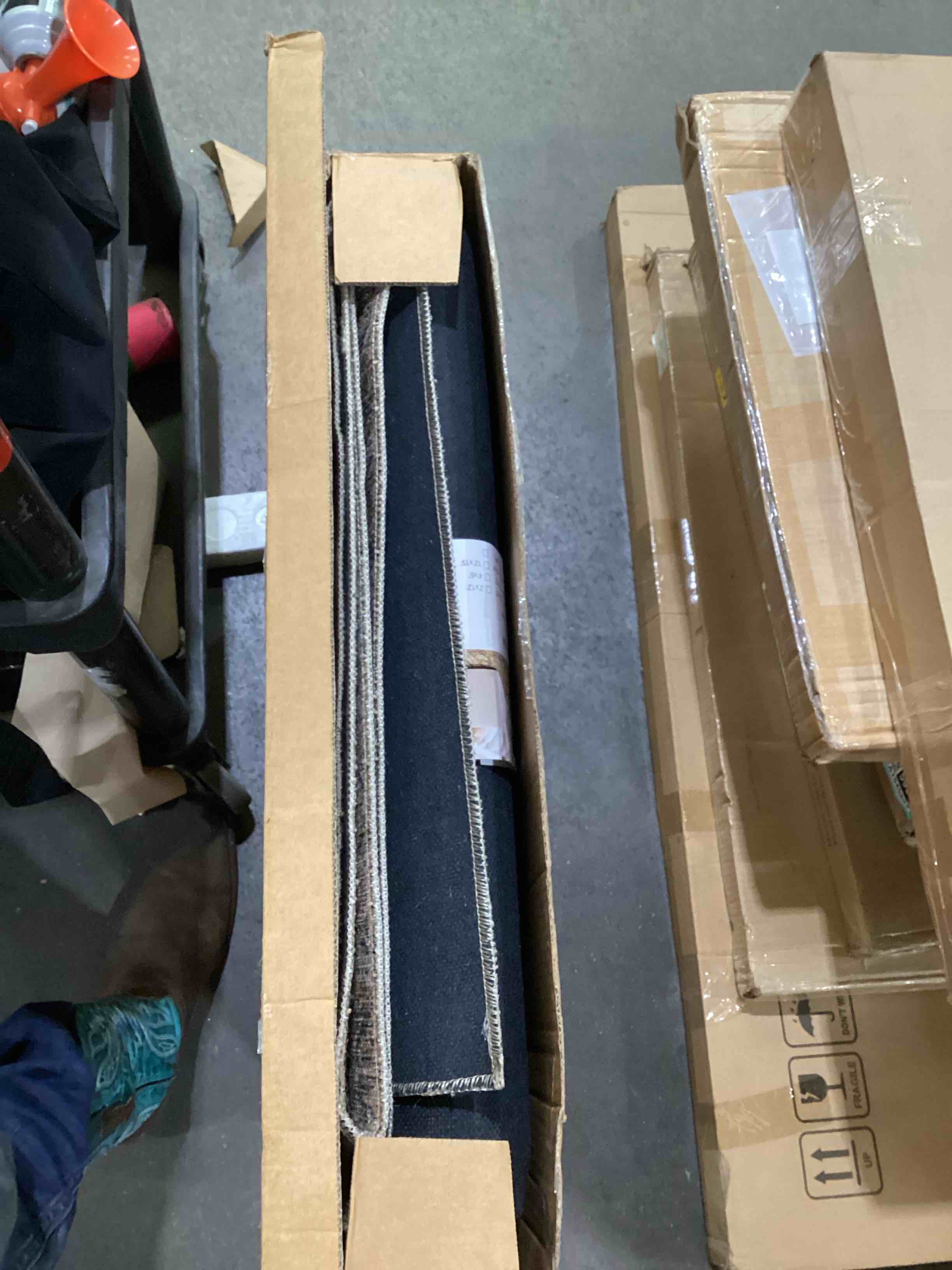 https://s3.amazonaws.com/lotting-images-prod/bidfta/TEA1545909_1756332422204.jpeg