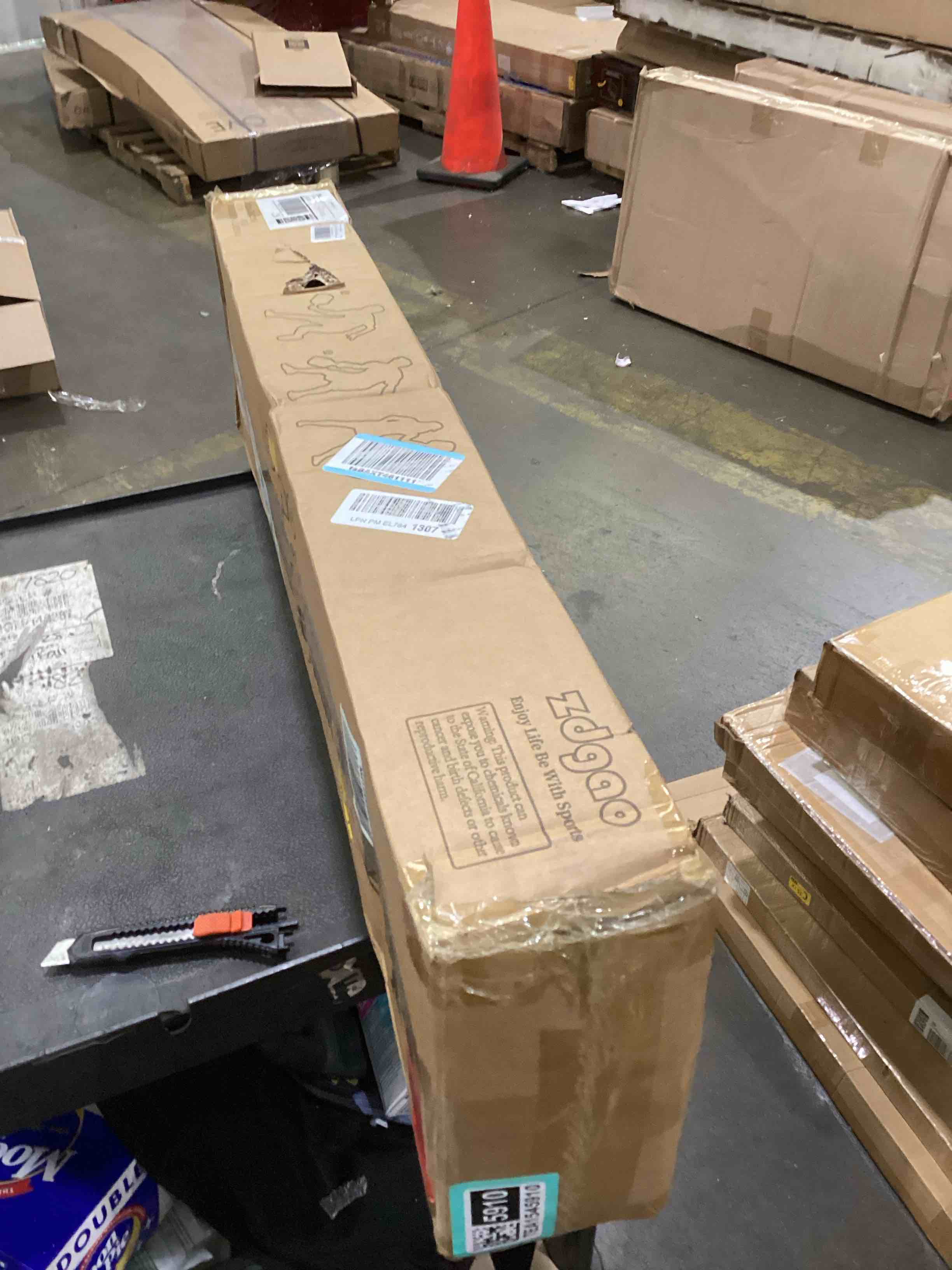 https://s3.amazonaws.com/lotting-images-prod/bidfta/TEA1545910_1756332537130.jpeg