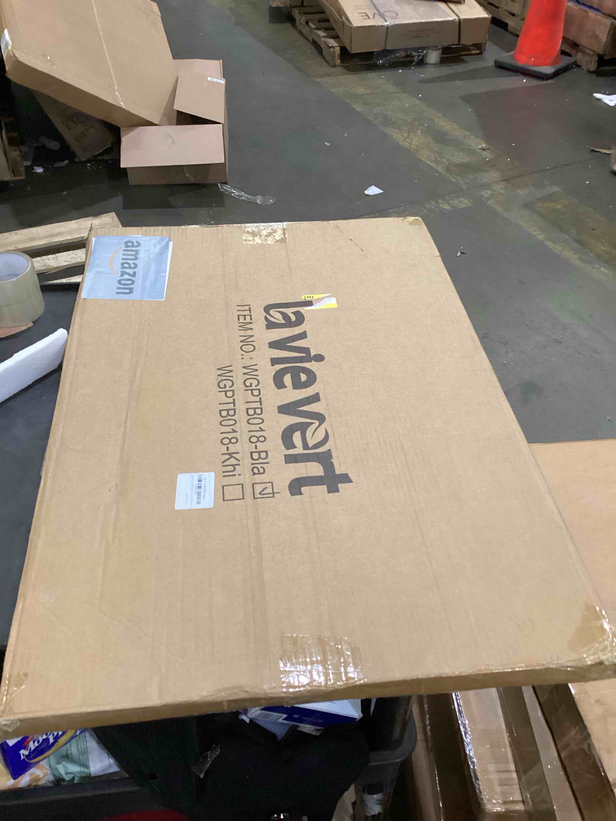 https://s3.amazonaws.com/lotting-images-prod/bidfta/TEA1545921_1756396806473.jpeg