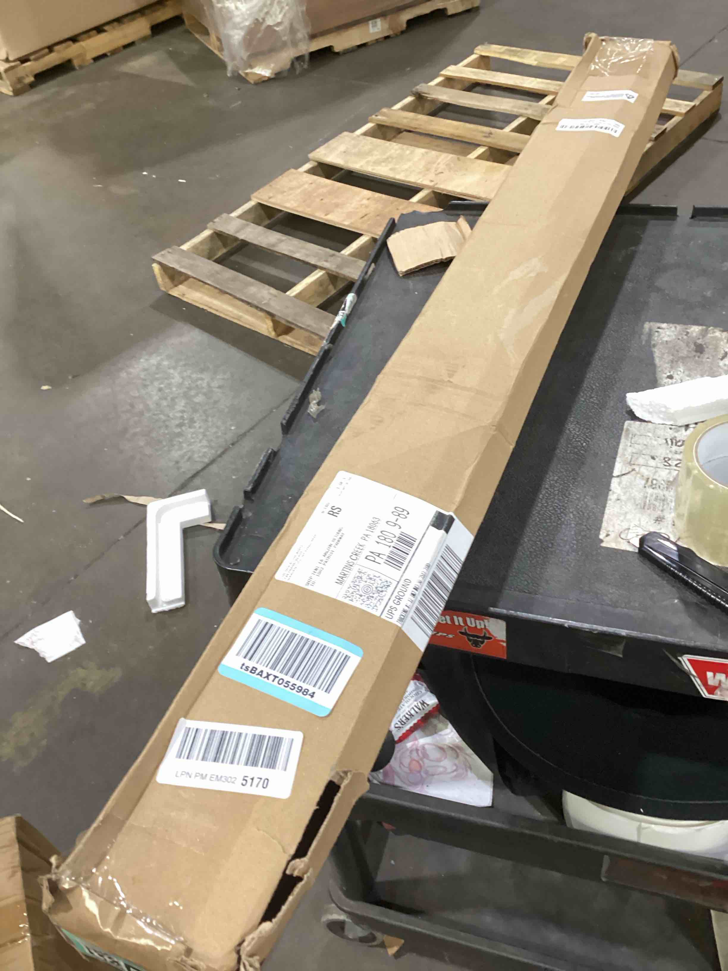https://s3.amazonaws.com/lotting-images-prod/bidfta/TEA1545933_1756401926133.jpeg