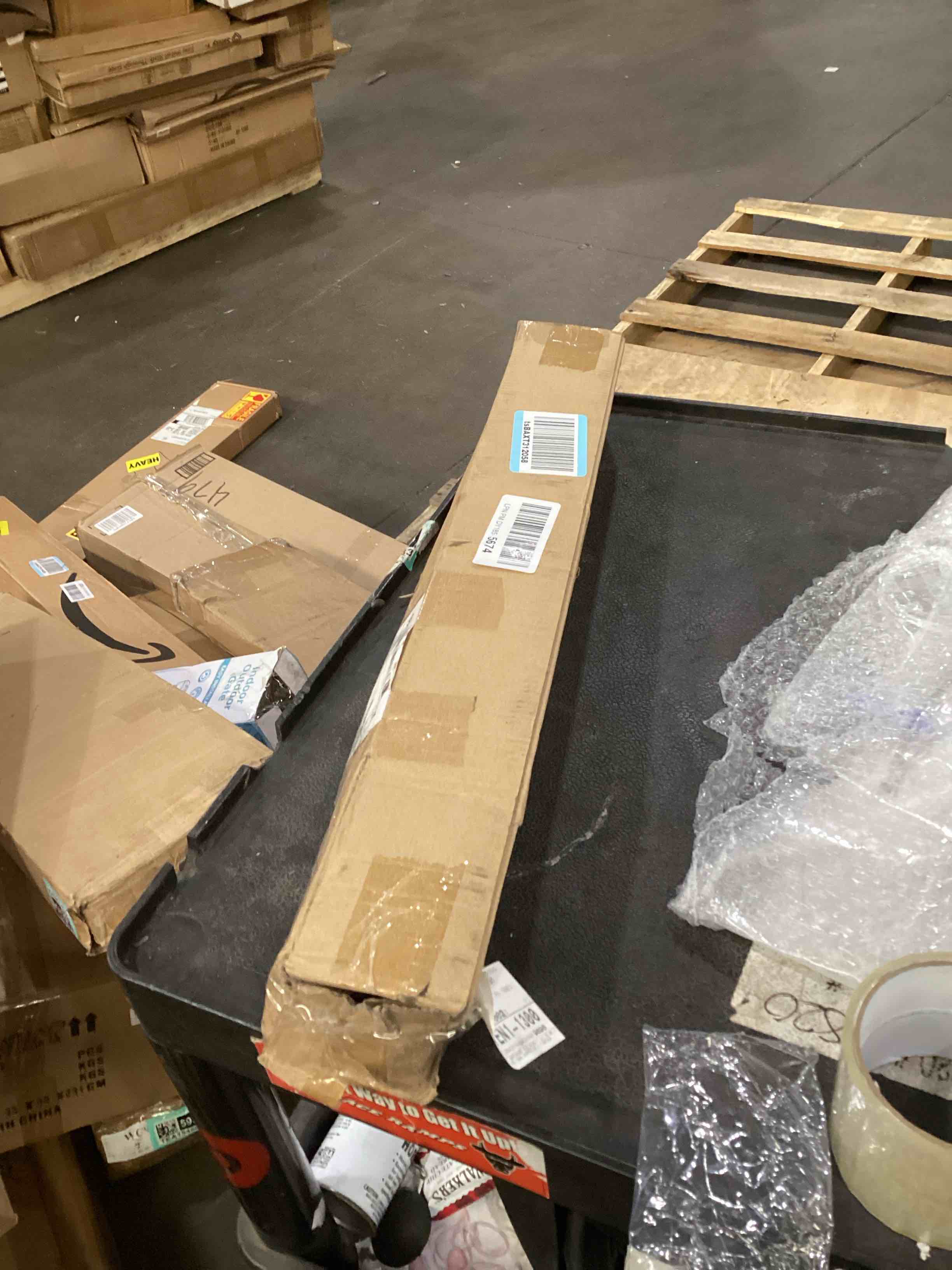 https://s3.amazonaws.com/lotting-images-prod/bidfta/TEA1545955_1756411807686.jpeg