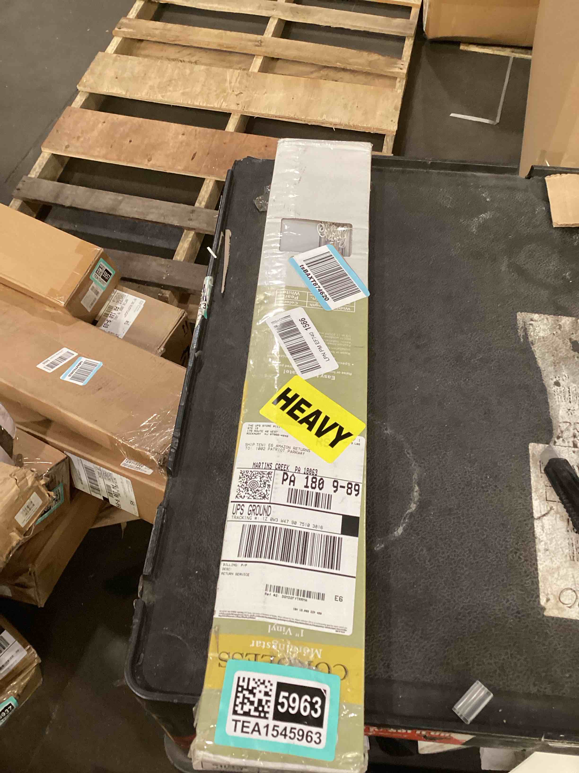 https://s3.amazonaws.com/lotting-images-prod/bidfta/TEA1545963_1756413141672.jpeg