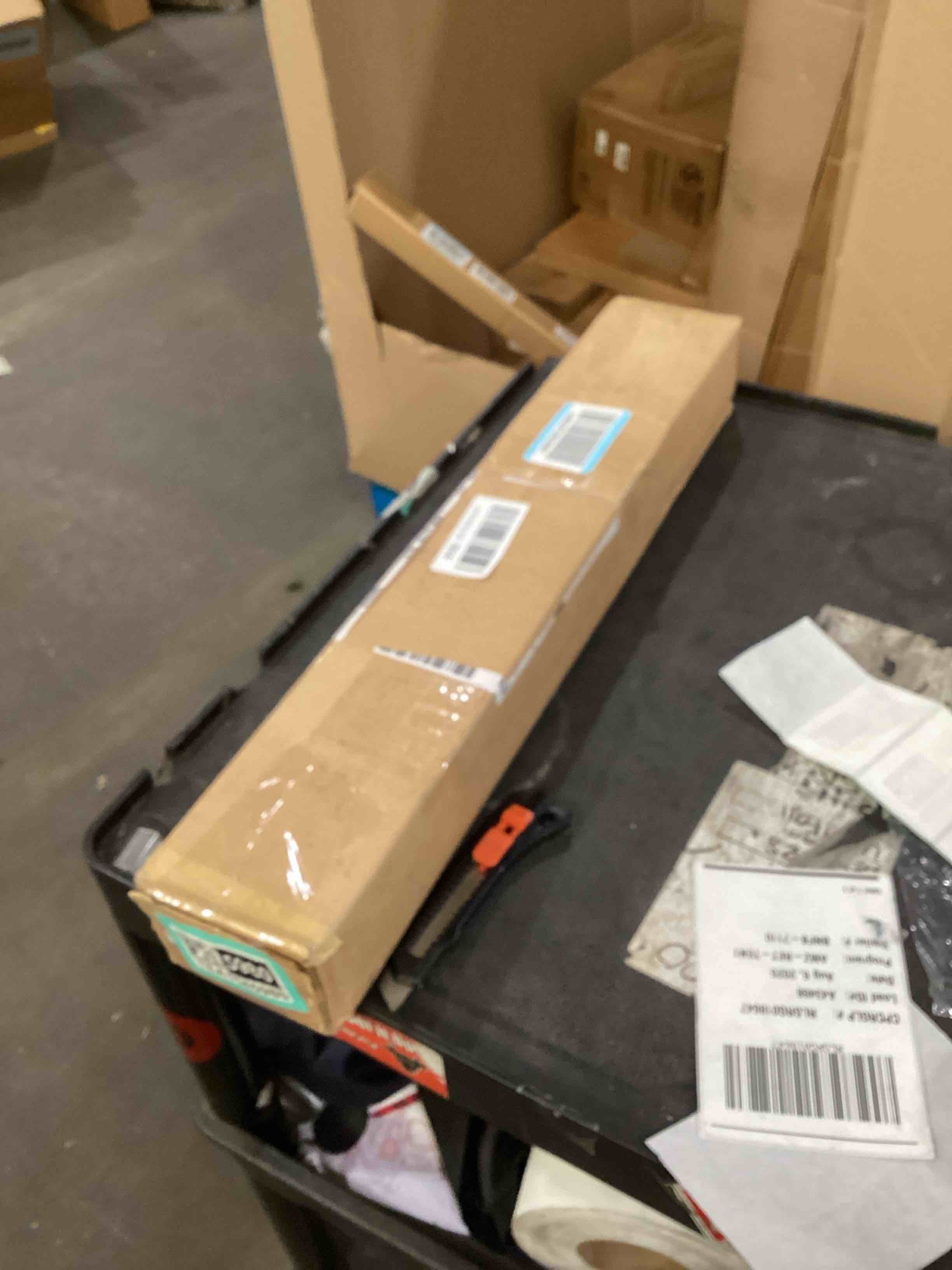 https://s3.amazonaws.com/lotting-images-prod/bidfta/TEA1545980_1756418002291.jpeg