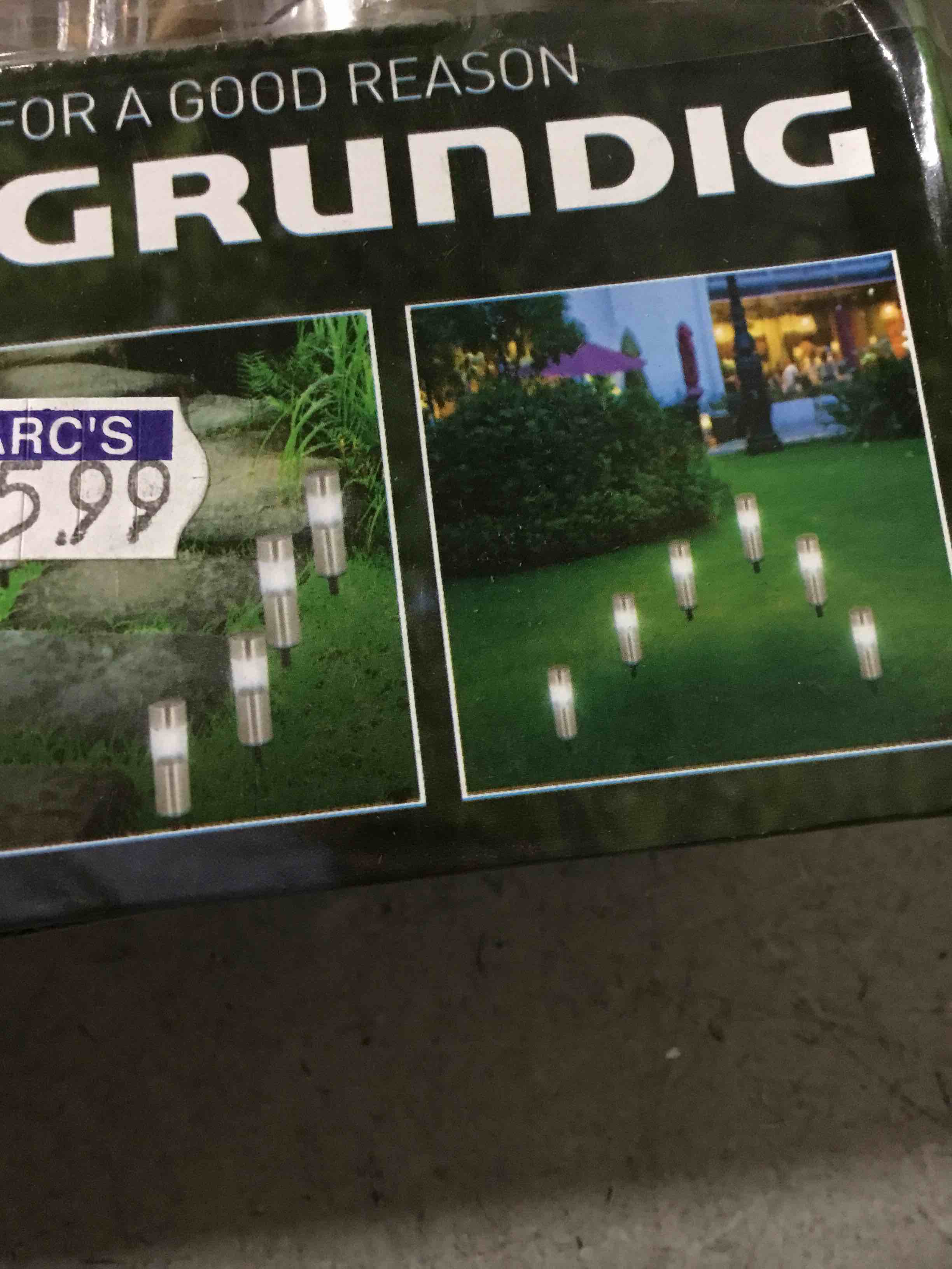 Condition photo showing As Is for 6PCS solar light GRUNDIG (similar)