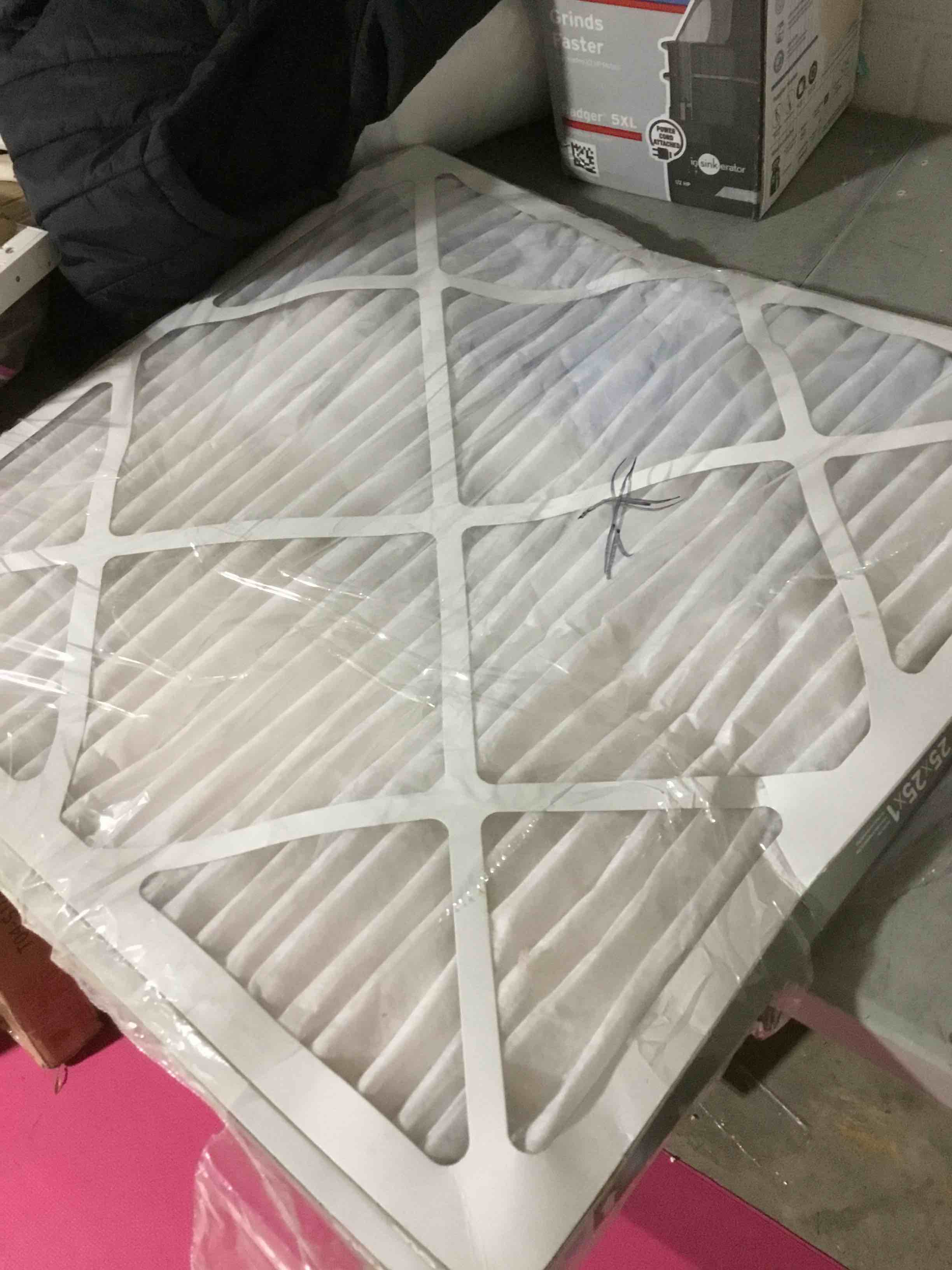 Condition photo showing As Is for 3M Filtrete 25”W x 25”H x 1” D MERV 5 Air Filter (Pack of 3 SEE PHOTOS