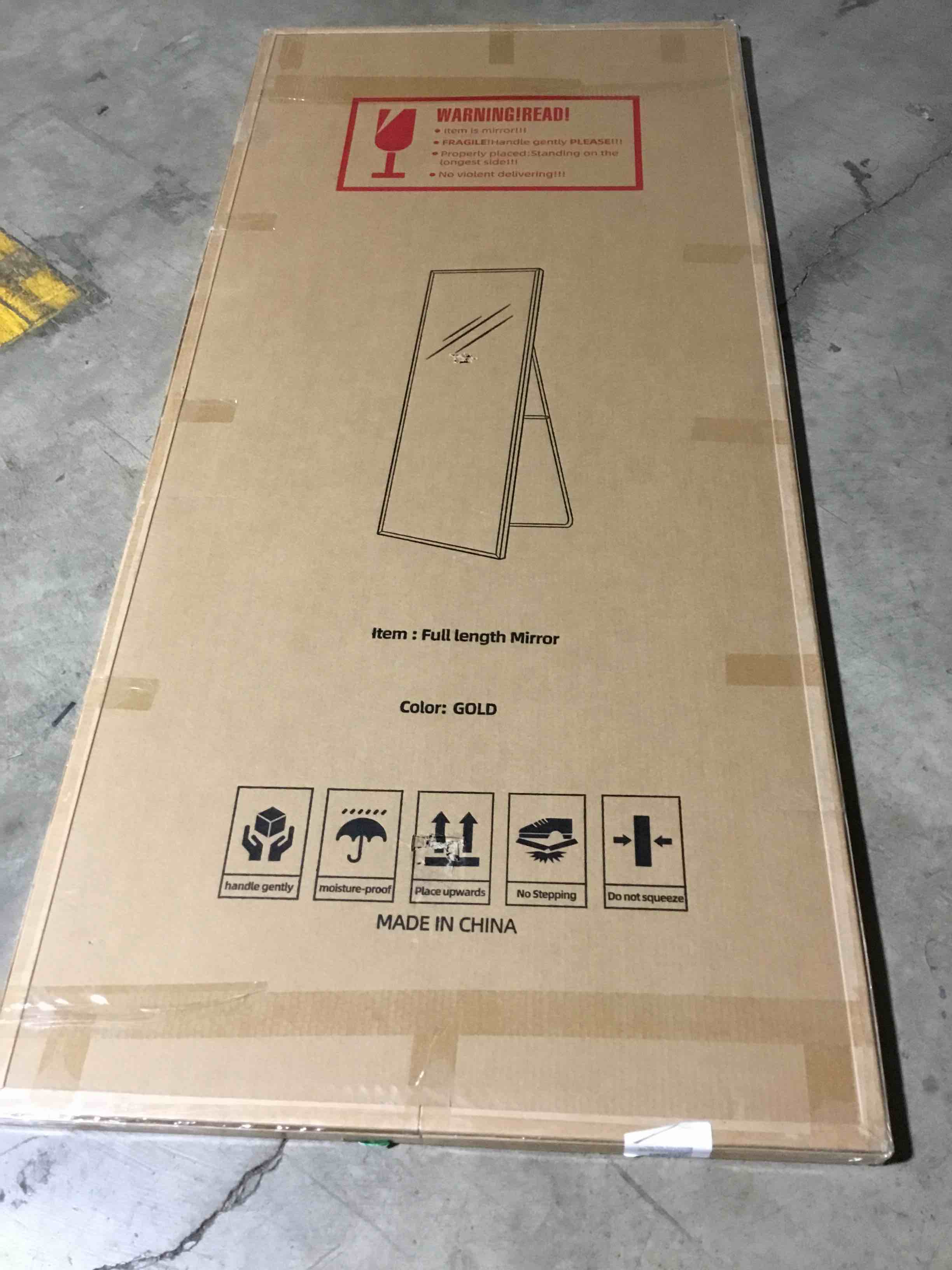 Condition photo showing New/Like New for 71"x31" Floor & Full Length Mirrors, Stand up Mirror Full Length, Big Tall Mirror Full Body with Aluminum Alloy Framed, Tempered Glass Mirror for Bedroom Living Room, Home Decor, Gold