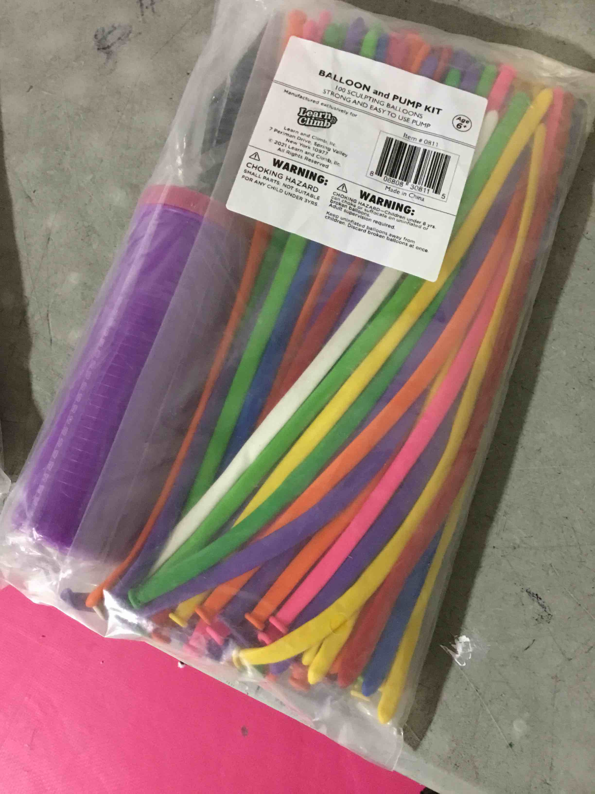 Condition photo showing New/Like New for 100 Twisting Balloons with Hand Pump- Double Action Pump for sculpting balloon animals. Premium balloons.