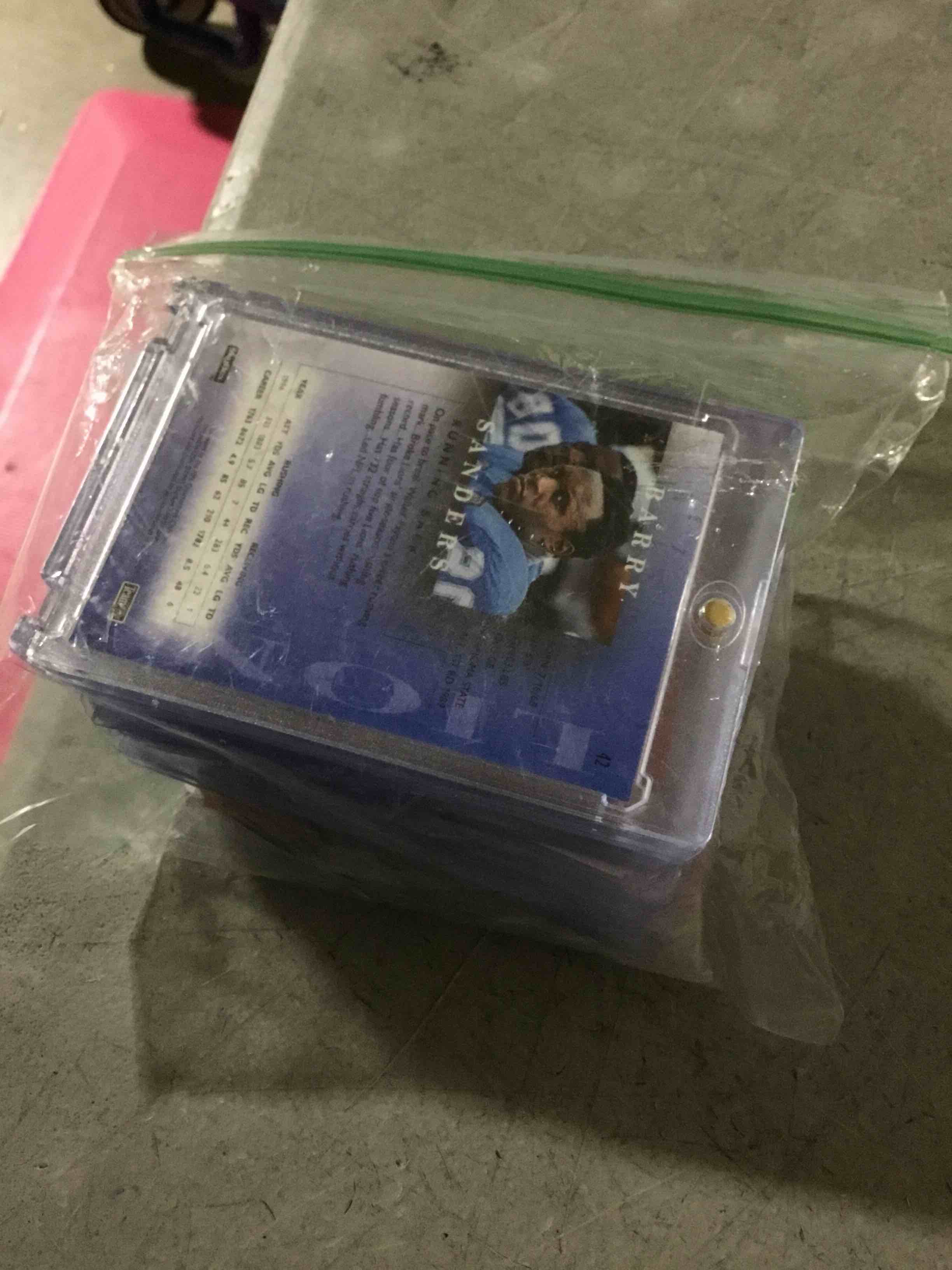 Condition photo showing New/Like New for 50 pcs Warren Sapp & Tony Boselli Rookie! 1995 SkyBox Football 50 Card Set! Barry Sanders, Emmitt Smith, Troy Aikman, John Elway & So Many More, Along With 50 Other Legends, Heroes, Commons & Rookies! The Best Players From 1995 All In One Place!