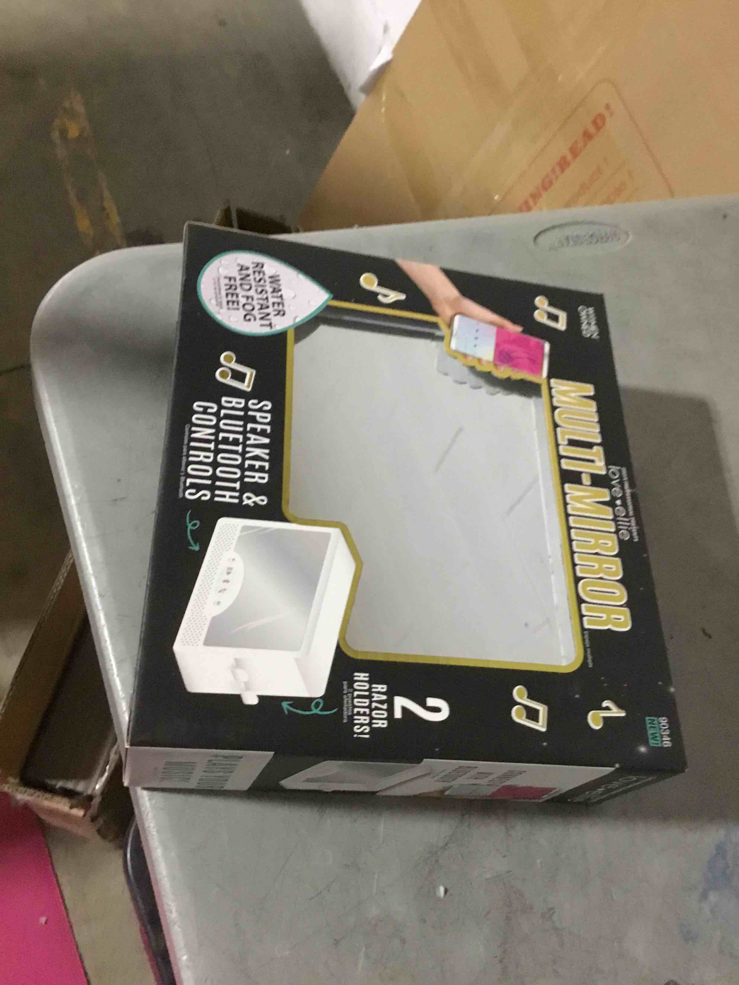 Condition photo showing New/Like New for love ellie brigette fogless shower mirror with lights & bluetooth speaker white finish suction cup mount