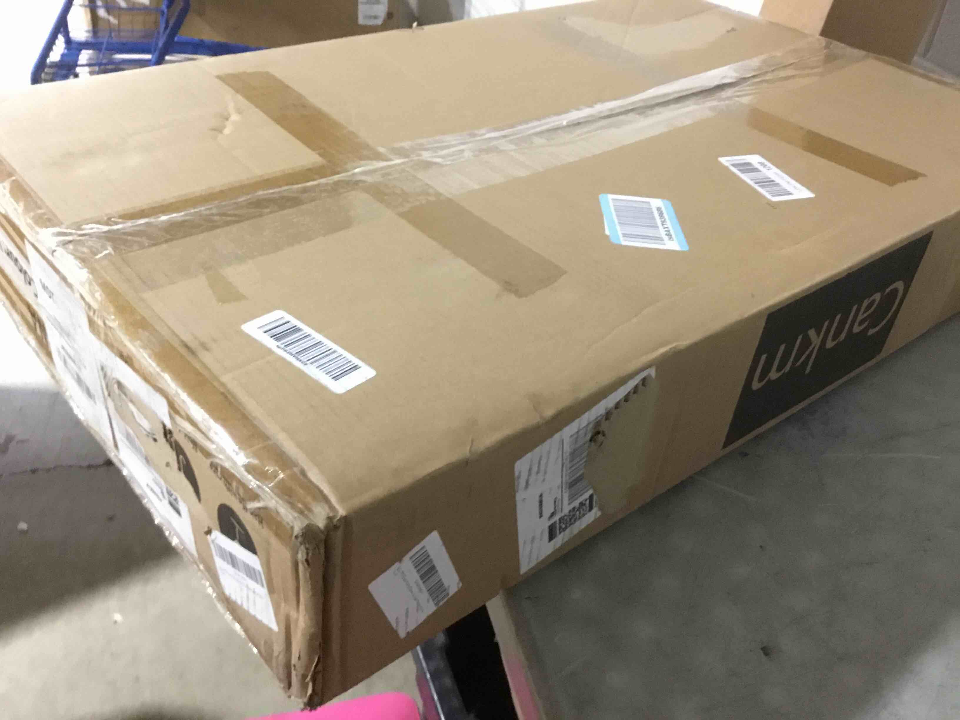 Condition photo showing New/Like New for 1 pc vtv wooden folding chairs with padded cushion,foldable portable commercial chair bamboo folding for indoor and outdoor events party chair for home office, guest room,conference room (walnut)