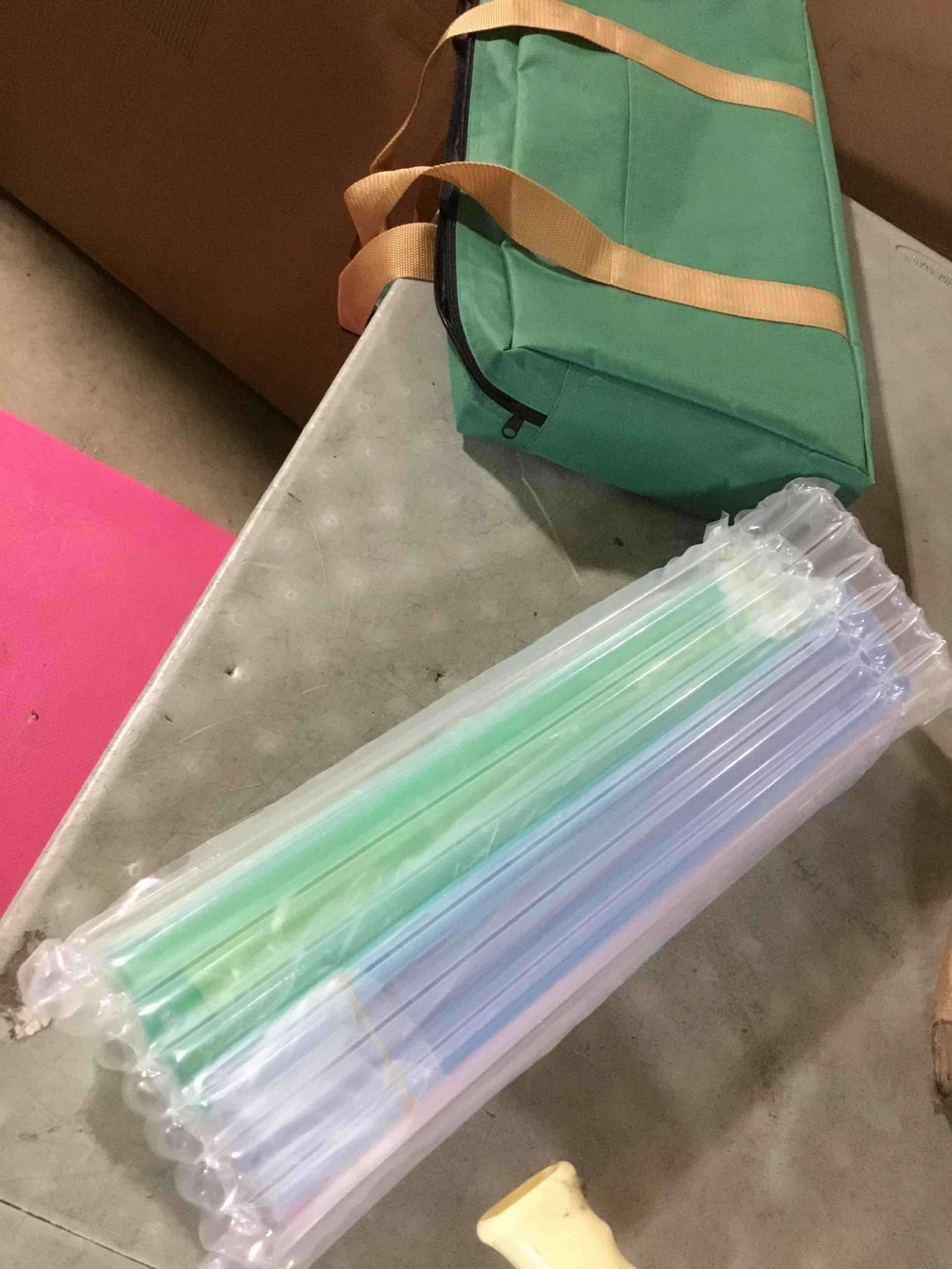 Condition photo showing As Is for (it’s just the bag and the separators) american mahjong game set, 166 green tiles, 4 all-in-one color rack/pushers, complete mahjong tile set?green carrying bag