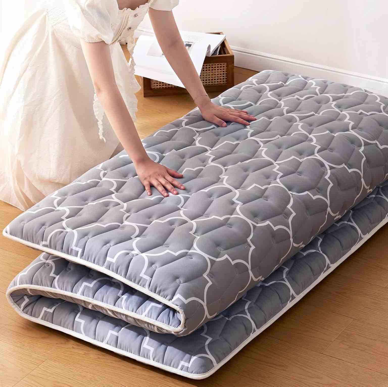 Premium Foam Japanese Floor Mattress Futon Mattress,100% High Density Comfortable Foam,Thicken Tatami Mat Sleeping Pad,Portable Kids Adults Sleeping Mats for Guest Room, Dormitory Premium Grey Twin( 80 x 39 )