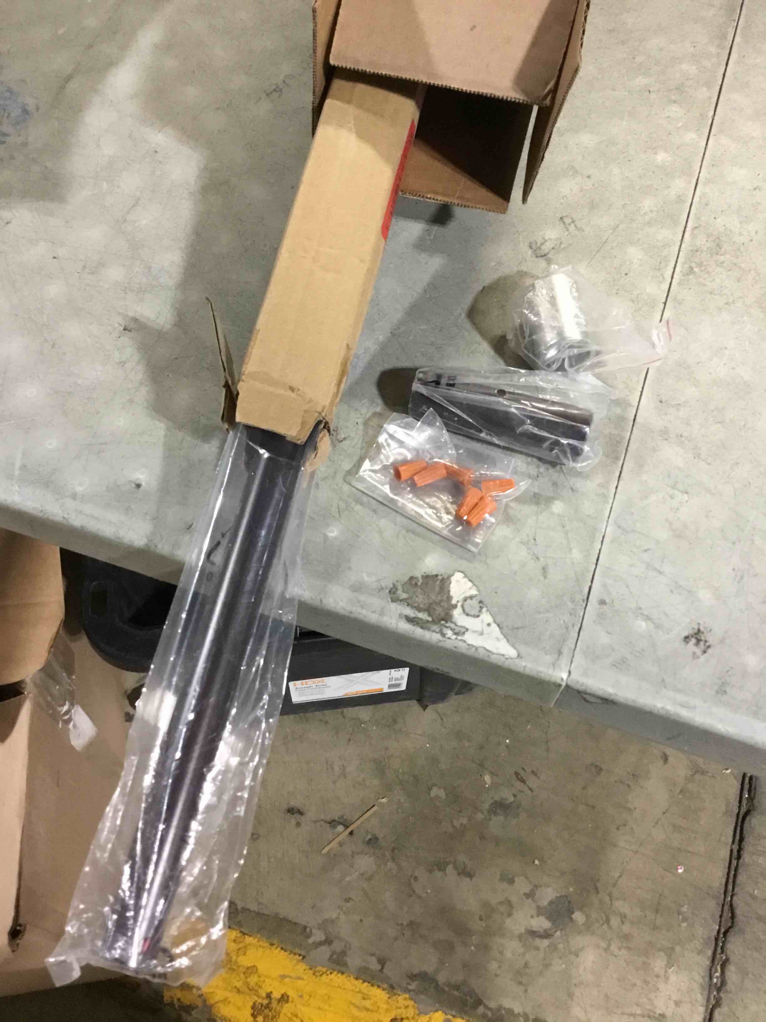 Condition photo showing Good Condition for ZMISHIBO 36 Inch Ceiling Fan Downrod with Coupler, 1" Diameter and 36" Height Ceiling Fan Extension Rod with Wires, Downrods Extension for Most of Ceiling Fans, Oil Bronze, Not Threaded