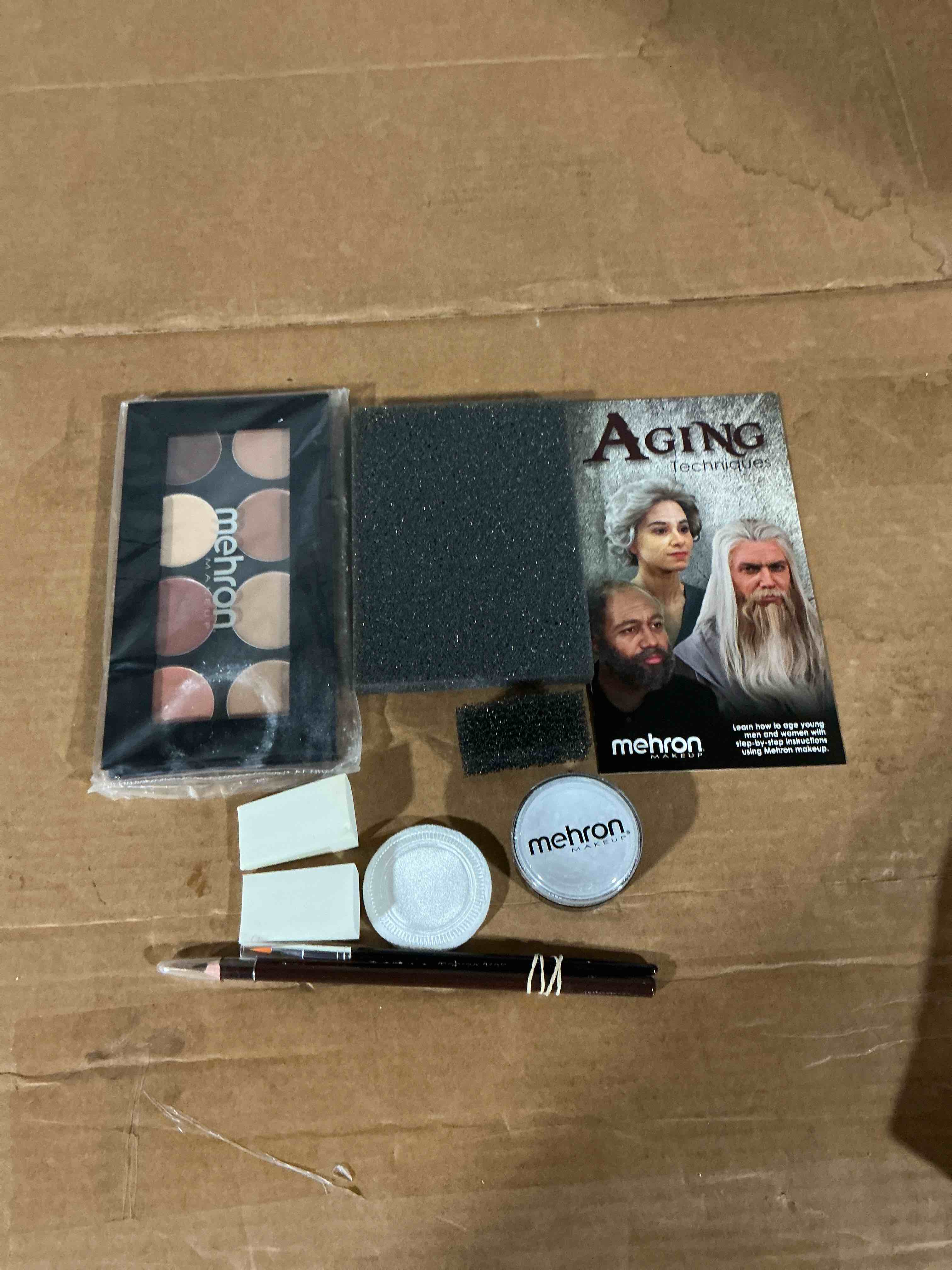 Condition photo showing Good Condition for mehron makeup mini-pro student makeup educational kit (fair/olive) | made in the usa