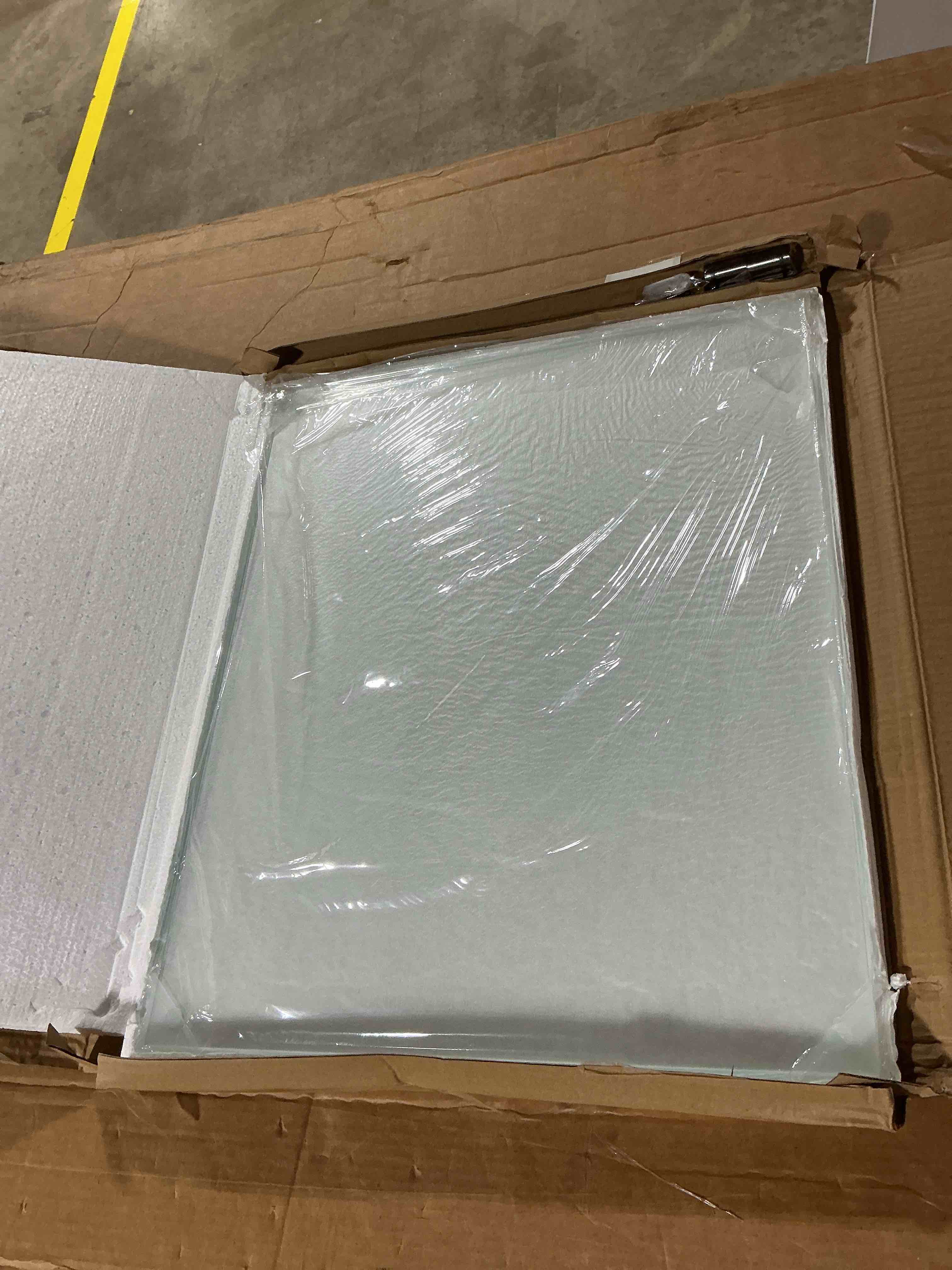 Condition photo showing New/Like New for zafuu tempered glass-picture frame- frame size 18”x22”- picture size - 16”x20”
