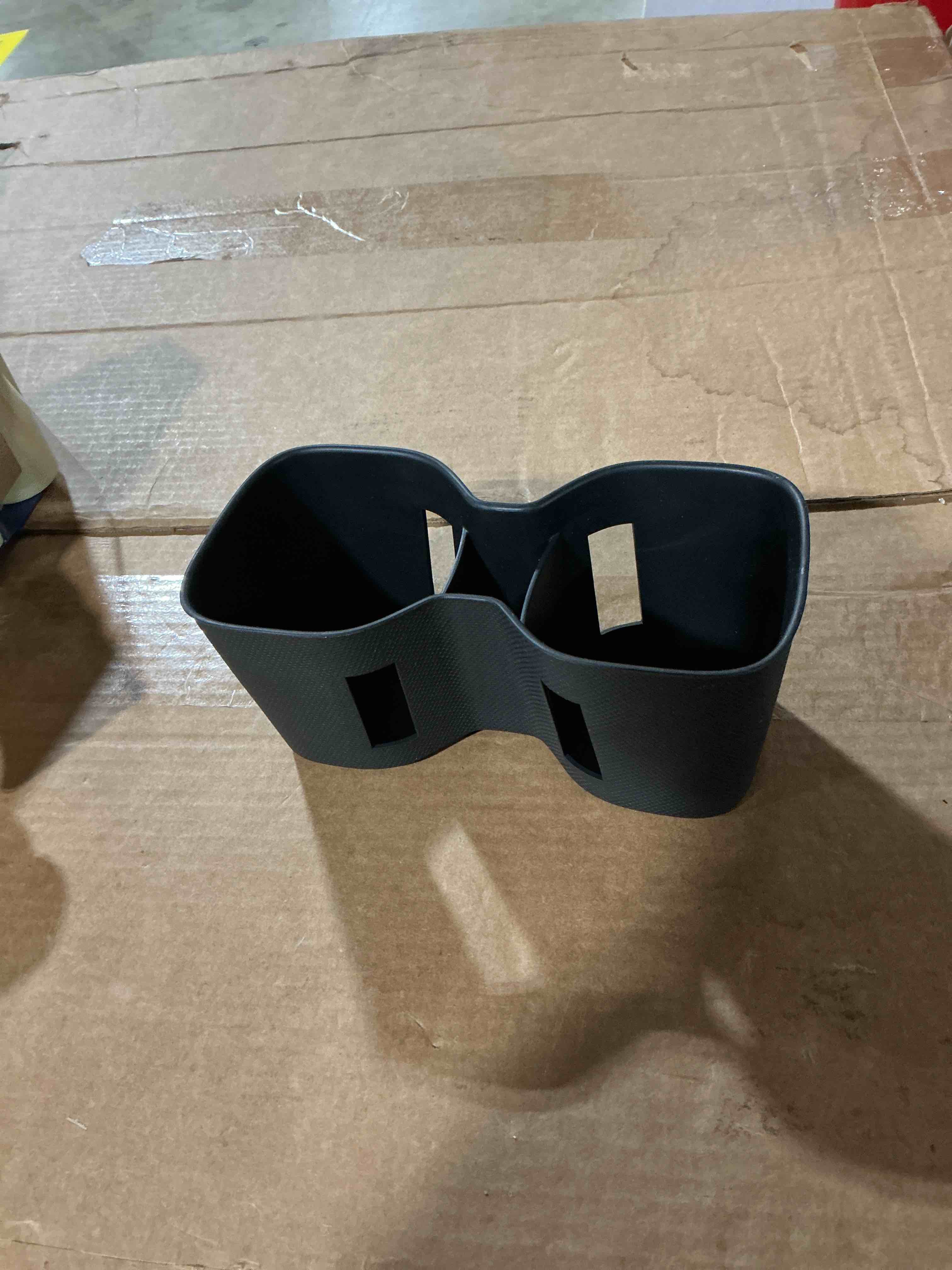 Condition photo showing New/Like New for lfotpp 2025 2026 crv center console cup holder insert for 2023 2024 2025 2026 honda crv cr-v [2023-2026 crv hybrid sport/crv hybrid sport touring/crv ex/crv ex-l] soft tpe cup holder accessory
