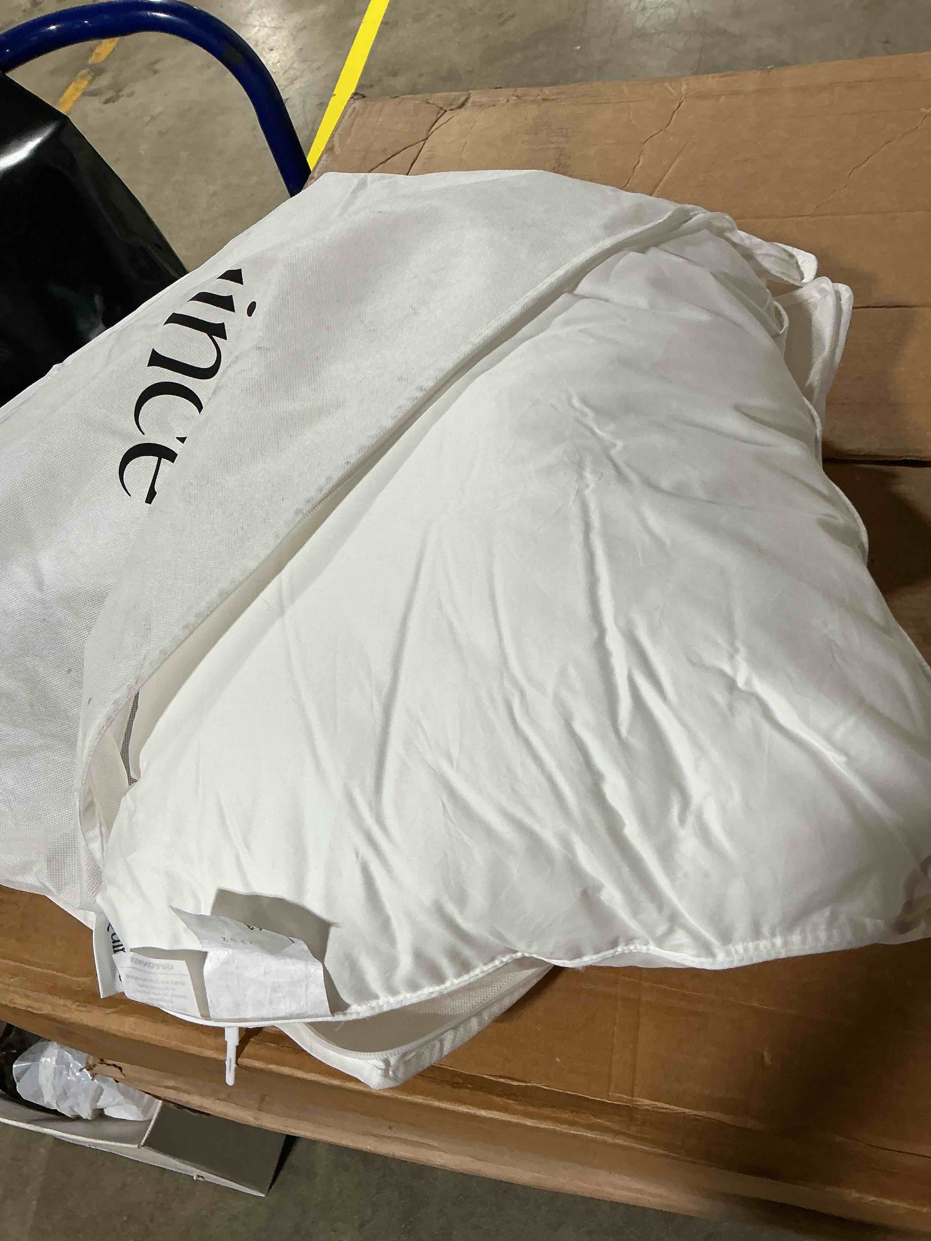 Condition photo showing As Is for quince pillows, bed pillows standard size