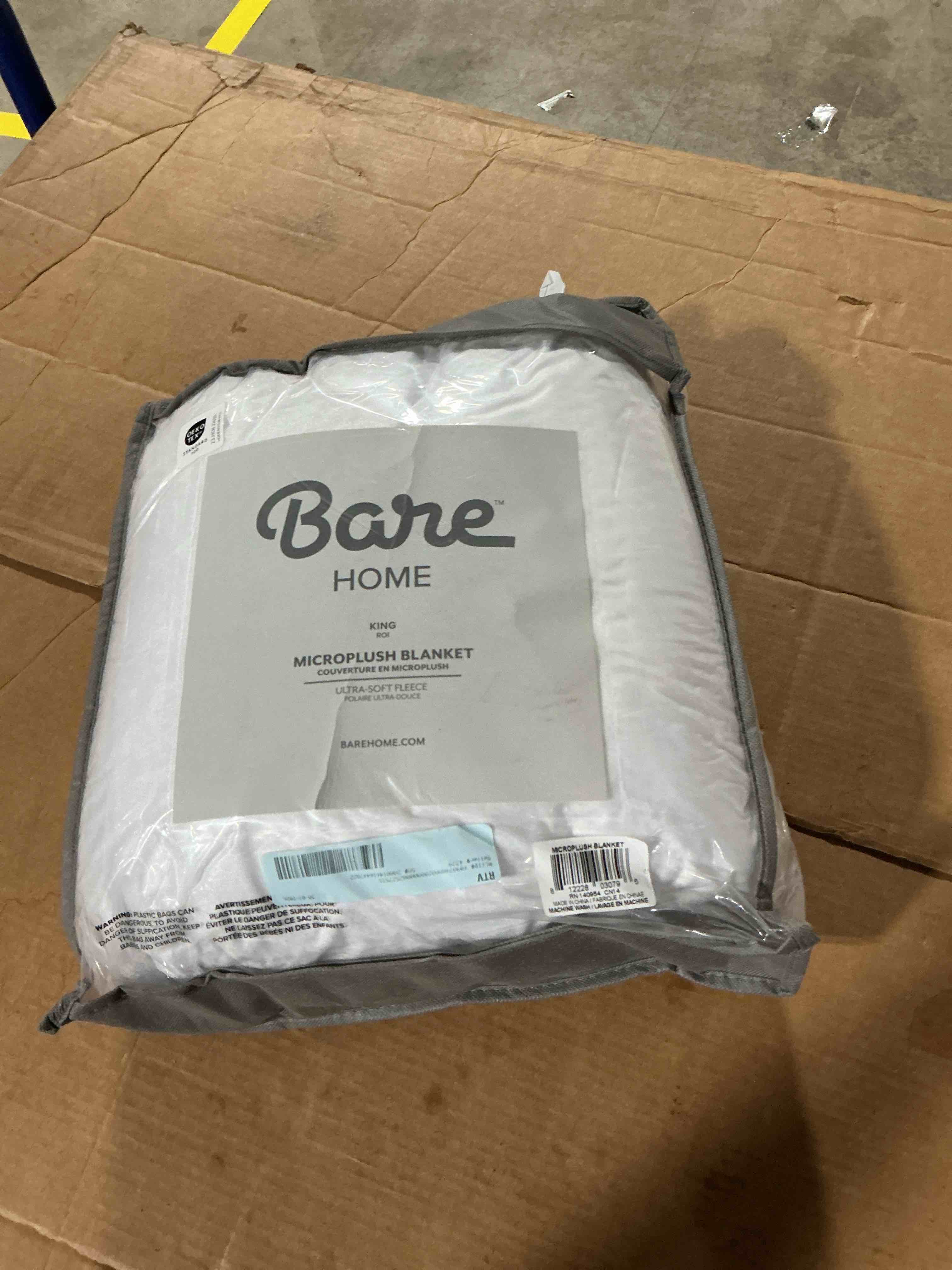 Condition photo showing New/Like New for bare home microplush fleece blanket - 300 gsm - fuzzy microfleece - soft & plush - king white