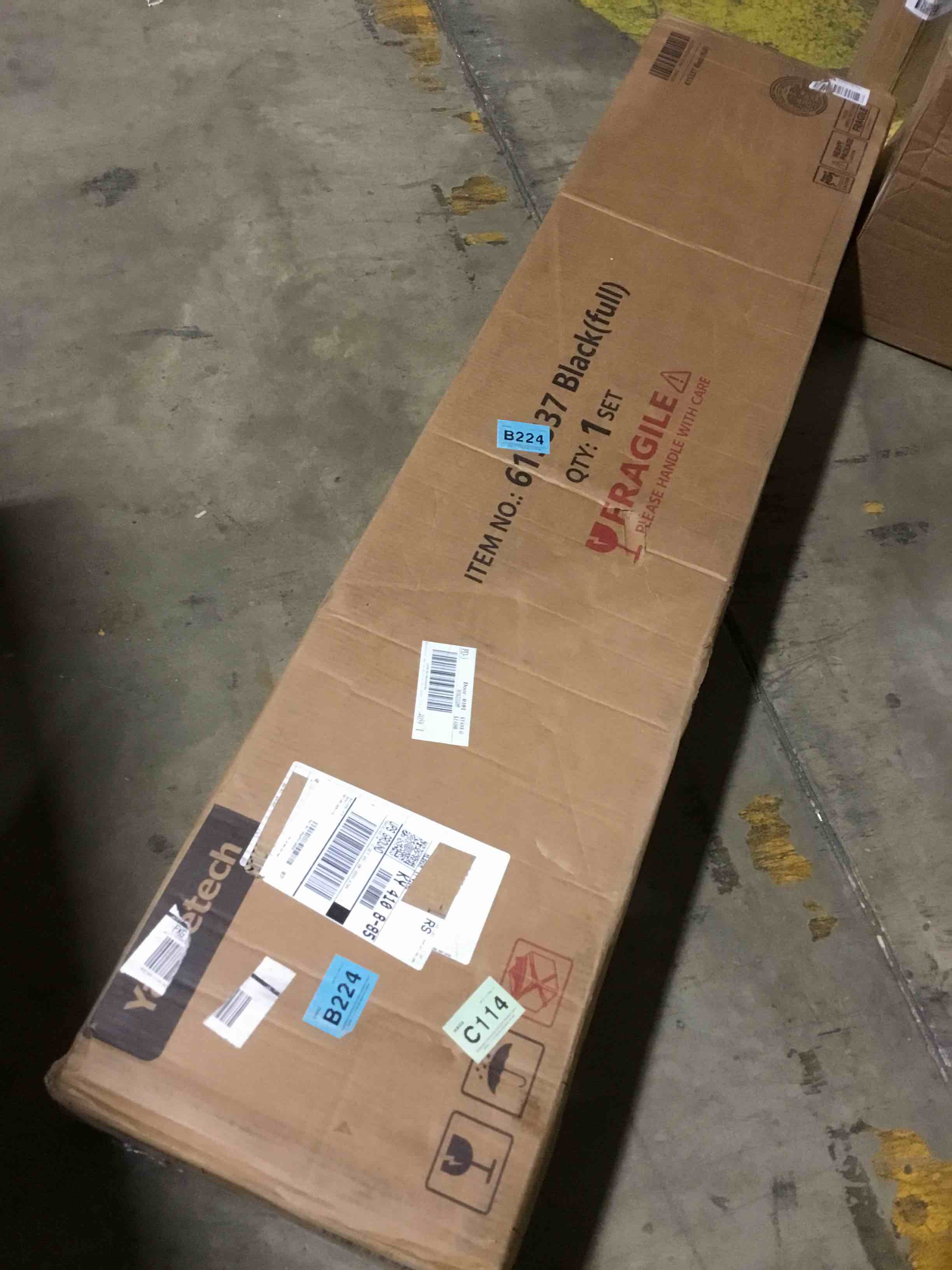 Condition photo showing Good Condition for Yaheetech Classic Metal Platform Bed Frame Mattress Foundation with Victorian Style Iron-Art Headboard/Footboard/Under Bed Storage/No Box Spring Needed/Full Size Black Full Black