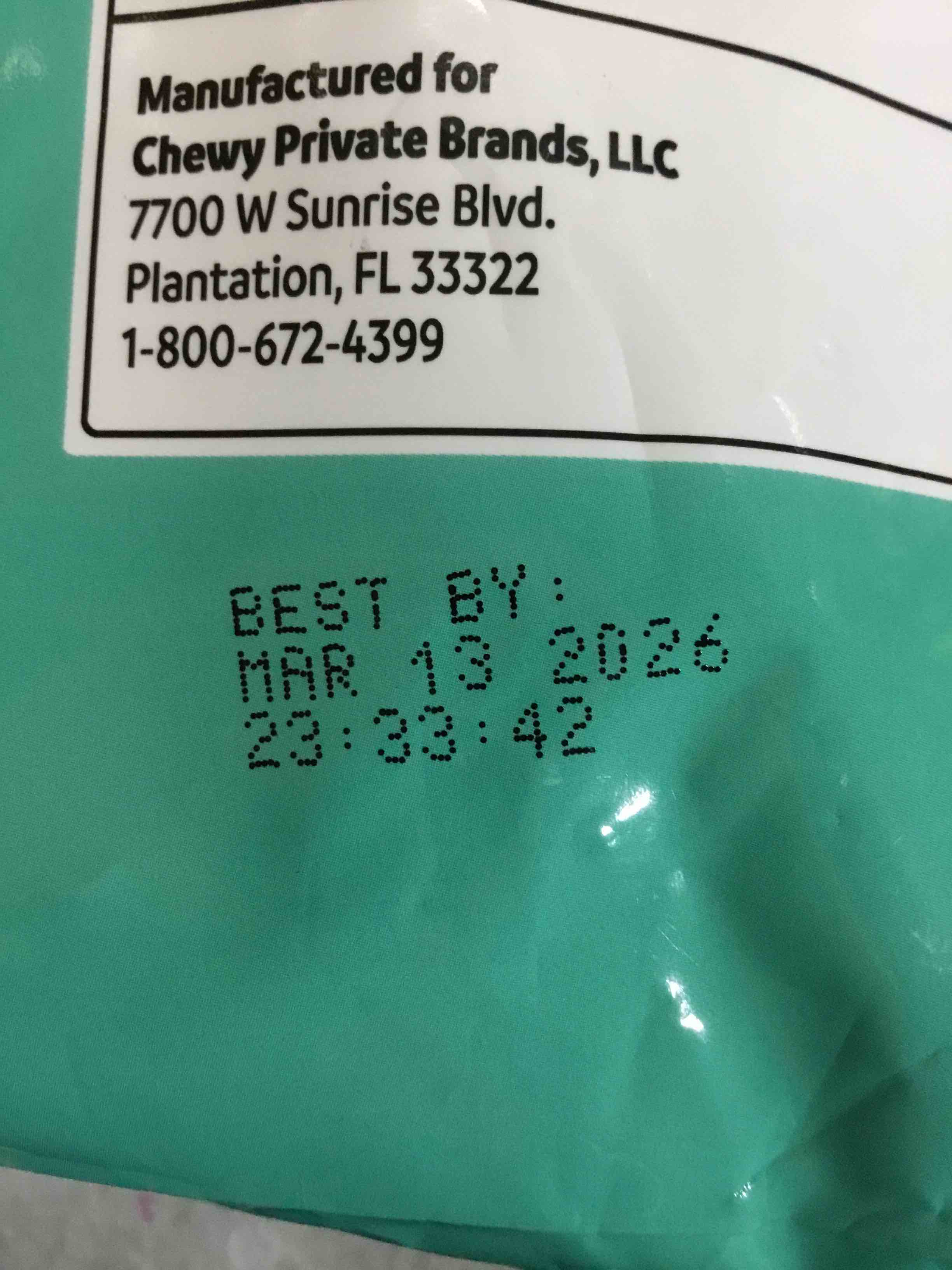 Condition photo showing New/Like New for BB MAR 13/2026 Vibeful Medium Daily Dental Chews for Dogs, Chicken Flavor, 30 count