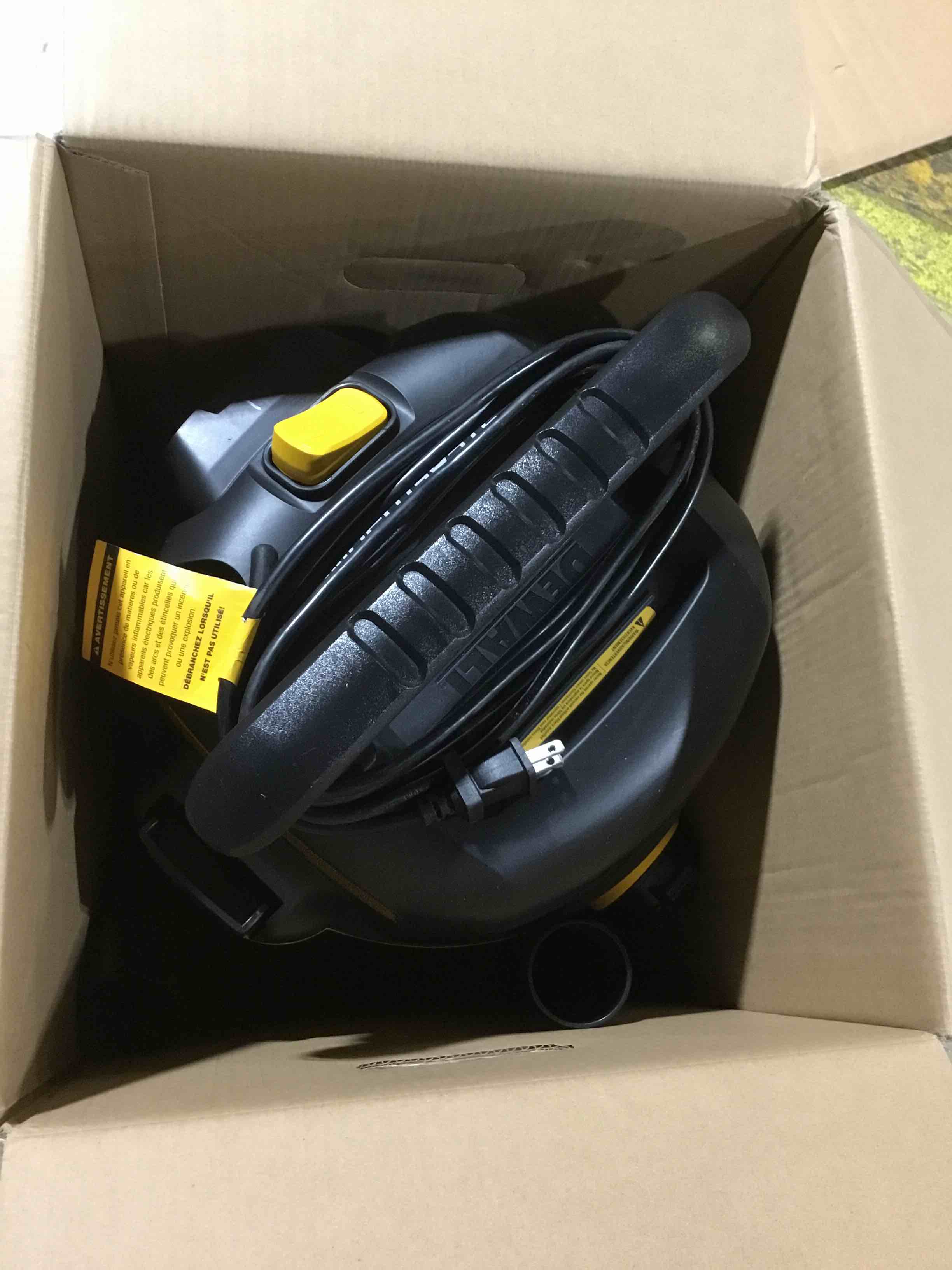 Condition photo showing As Is for DEWALT 6 Gallon STEALTHSONIC Quiet Shop Vacuum Wet and Dry DXV06PL-QT, 4 Peak HP Shop Wet Dry Vac for Jobsite & Workshop