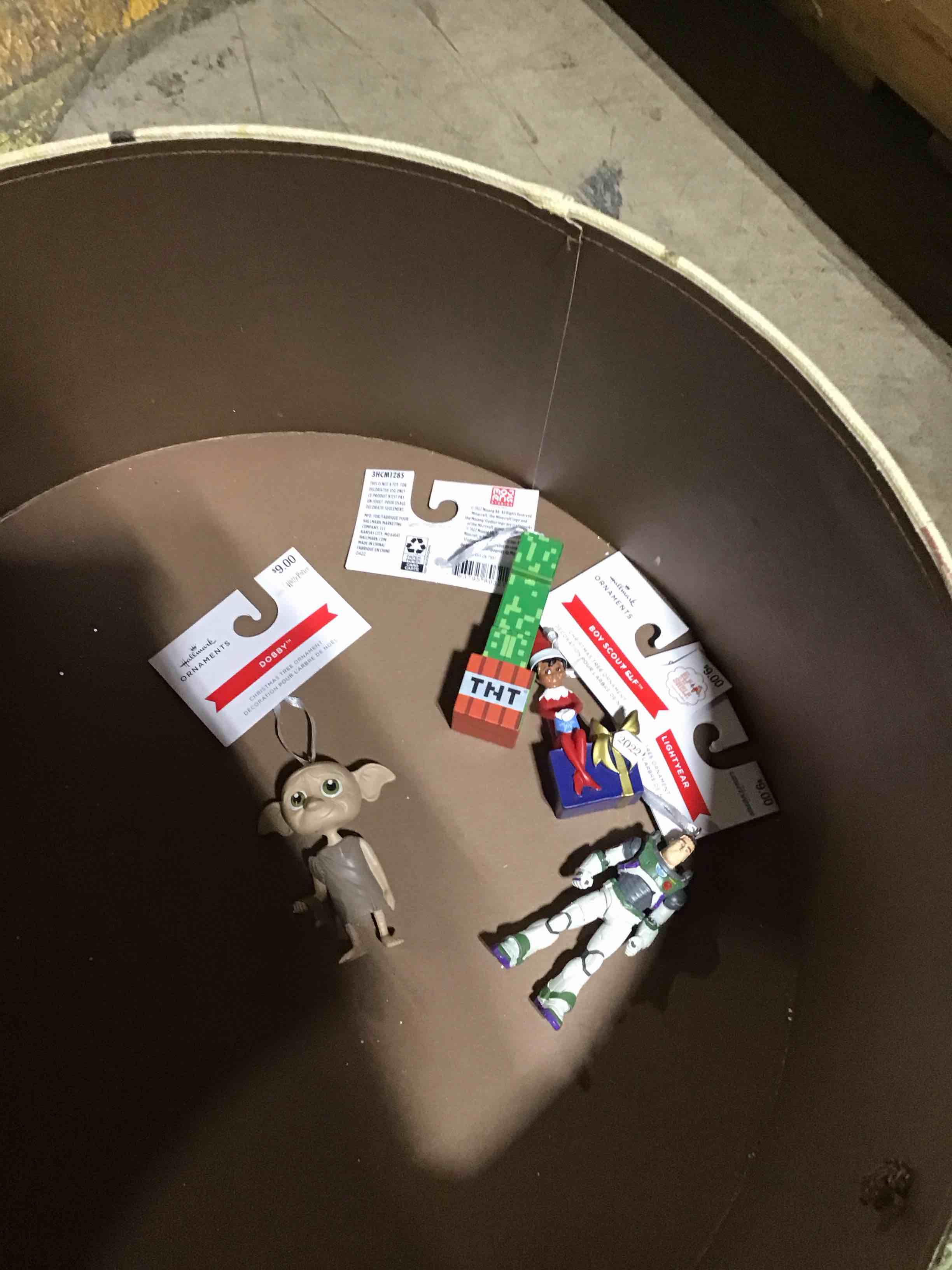 Assorted Christmas tree ornament 