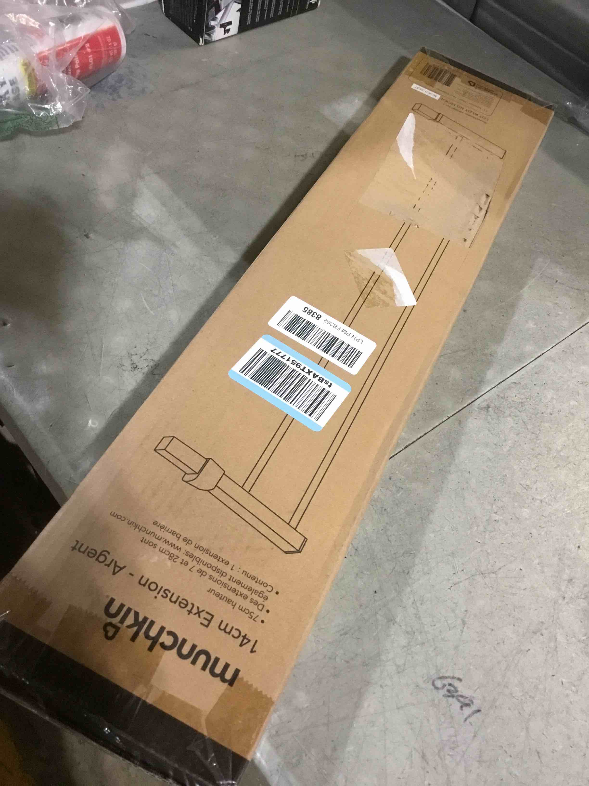 Condition photo showing New/Like New for Munchkin® Easy Close Metal Baby Gate Extension, Compatible with Gate Model MK0002-022 in Silver, 5.5 Inch (Pack of 1) Silver 5.5 Inch (Pack of 1)