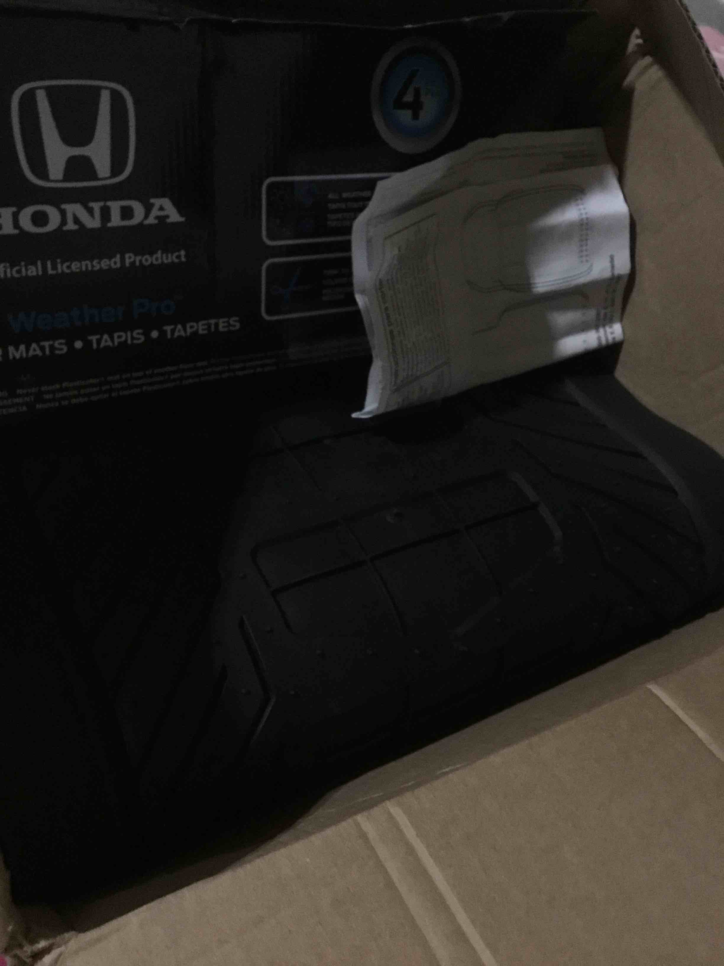 Condition photo showing New/Like New for Plasticolor Honda Weatherpro 4 Pc. Floor Mat Set, Black, One Size