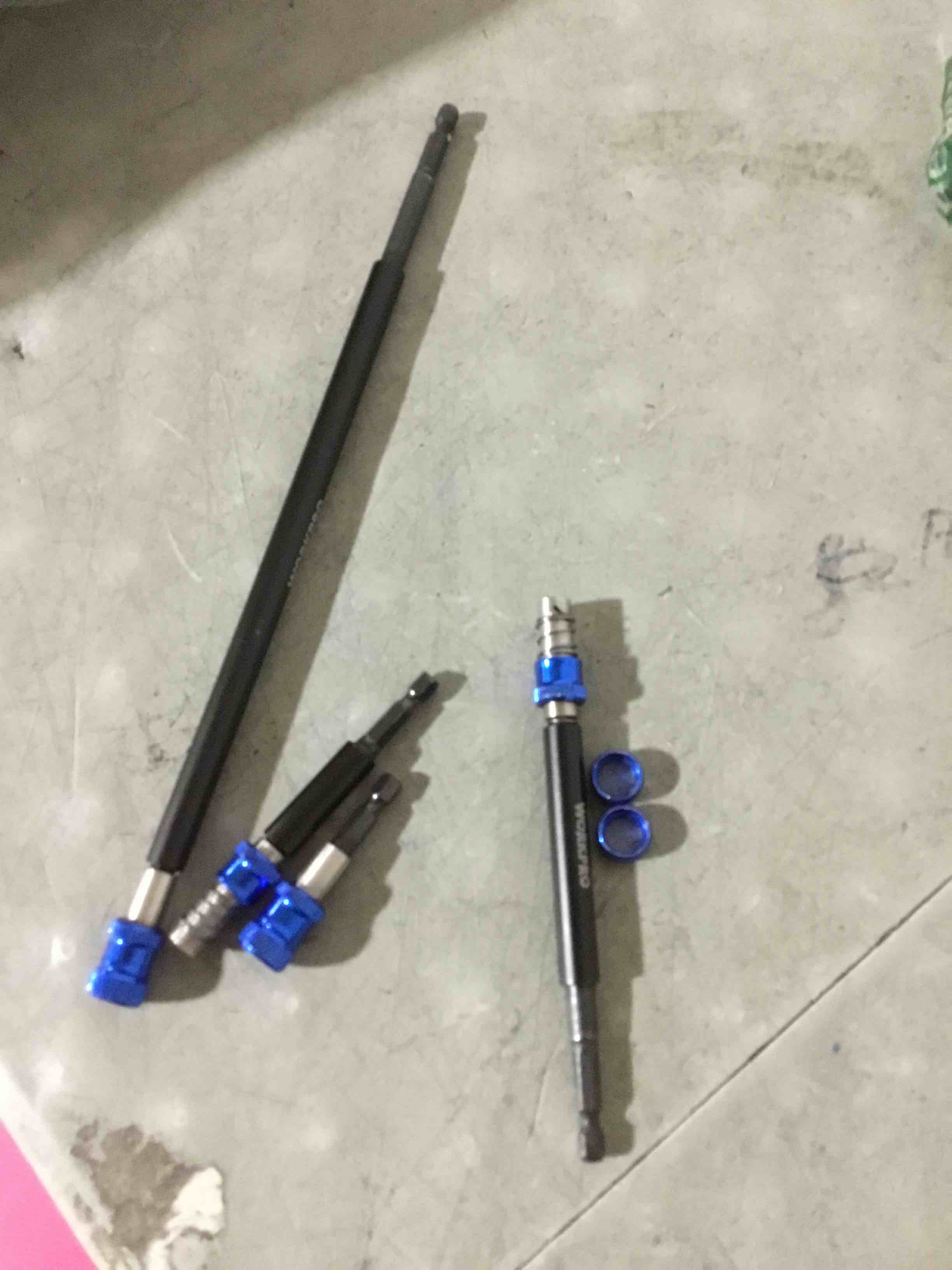 Condition photo showing As Is for Quick Release Screwdriver Drill Bit Extension Magnetic 1/4 Head Hex Shank Rod 4Pcs