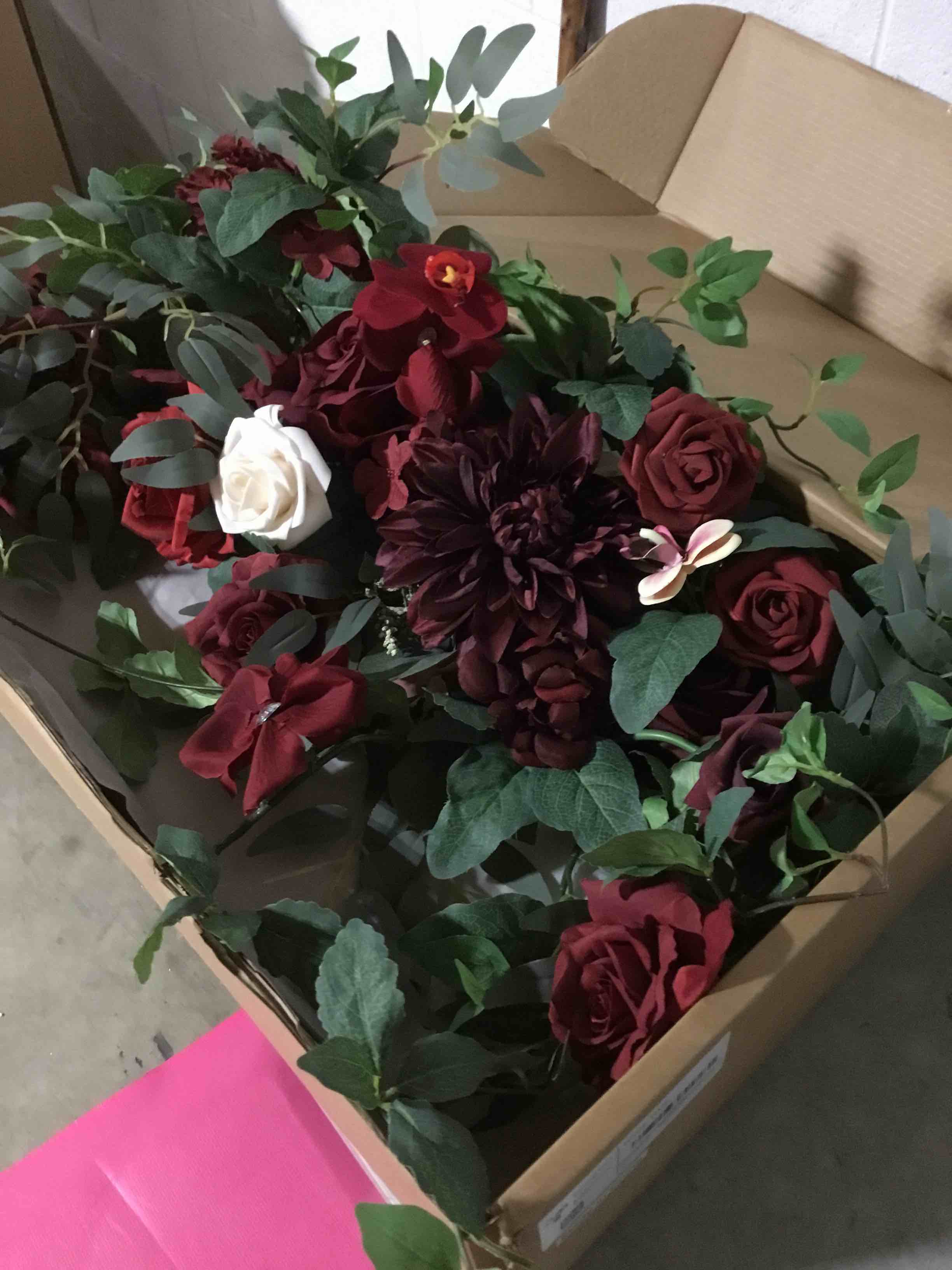 Condition photo showing Good Condition for TINGE TIME Artificial Sweetheart Flower Swag with Tablecloth and Table Runner, Pack of 3 Floral Arrangement for Wedding Sweetheart Table Centerpiece Decoration (Burgundy Red)