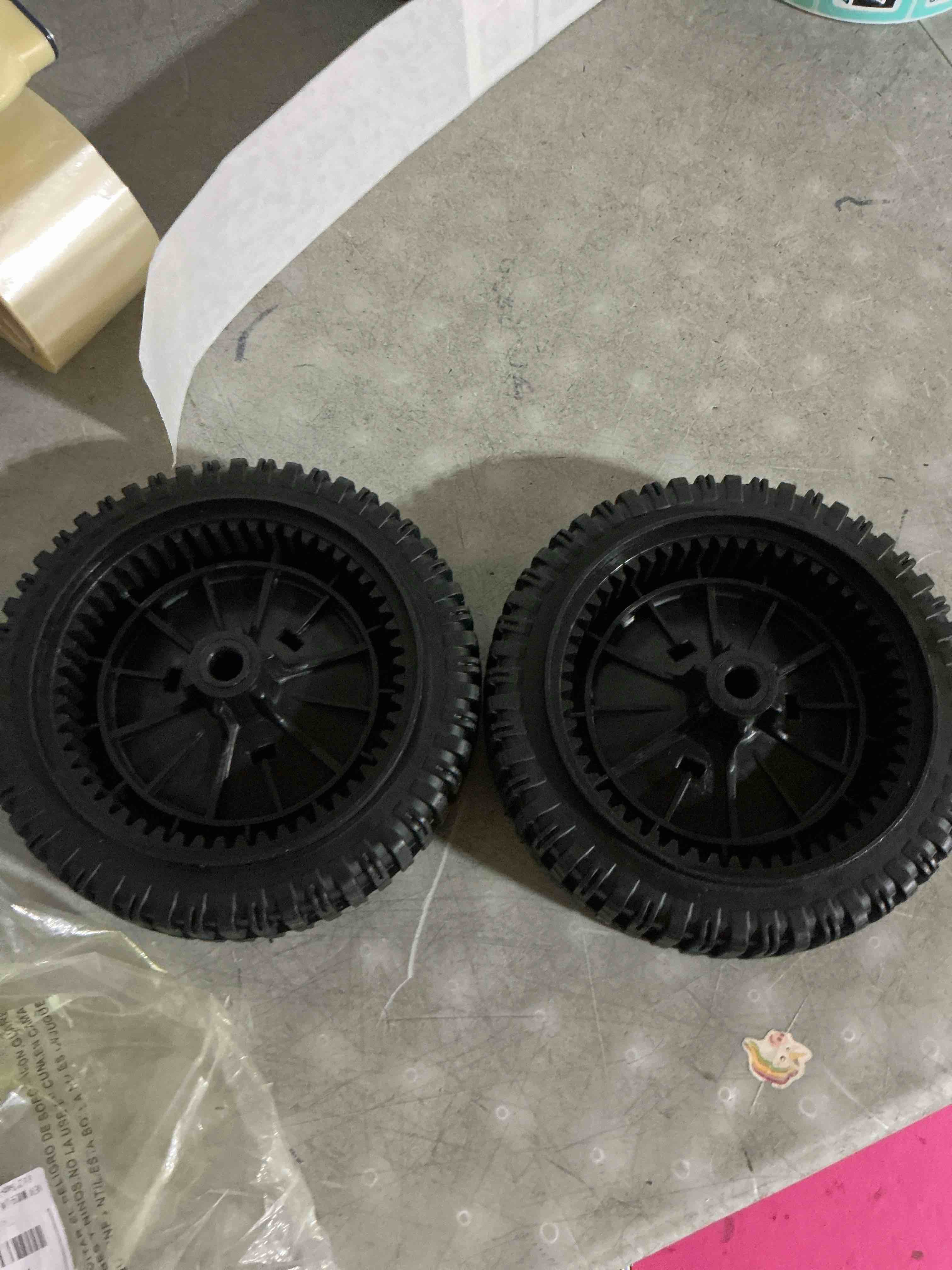 Condition photo showing Good Condition for gicool 180775 180773 72-077 front wheels, 8 inch wheels fit for craftsman ayp mtd lawn mower, black, pack of 2