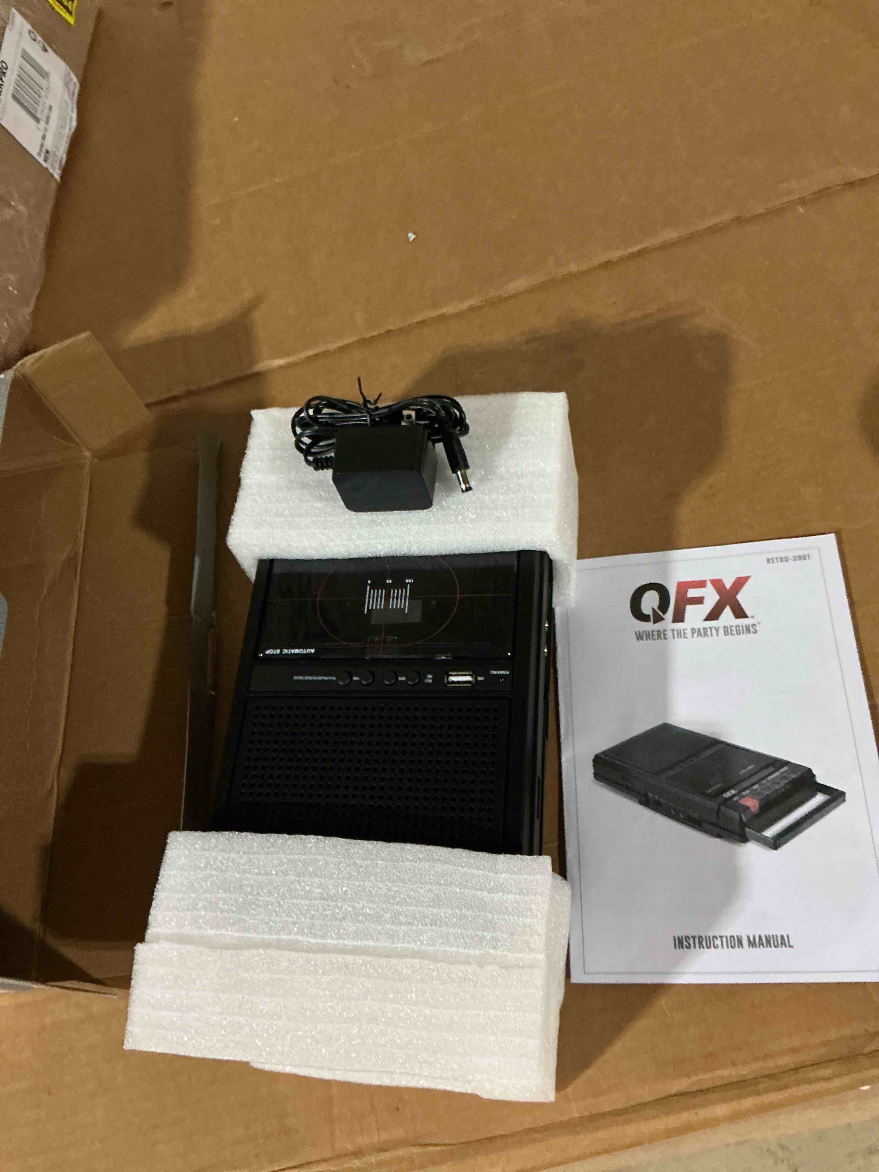 Condition photo showing Good Condition for qfx retro-39 portable shoebox cassette tape recorder – usb to cassette recording, built-in microphone, 3.5" bluetooth speaker, fm radio, mp3 playback, line-in/out, ac/battery powered