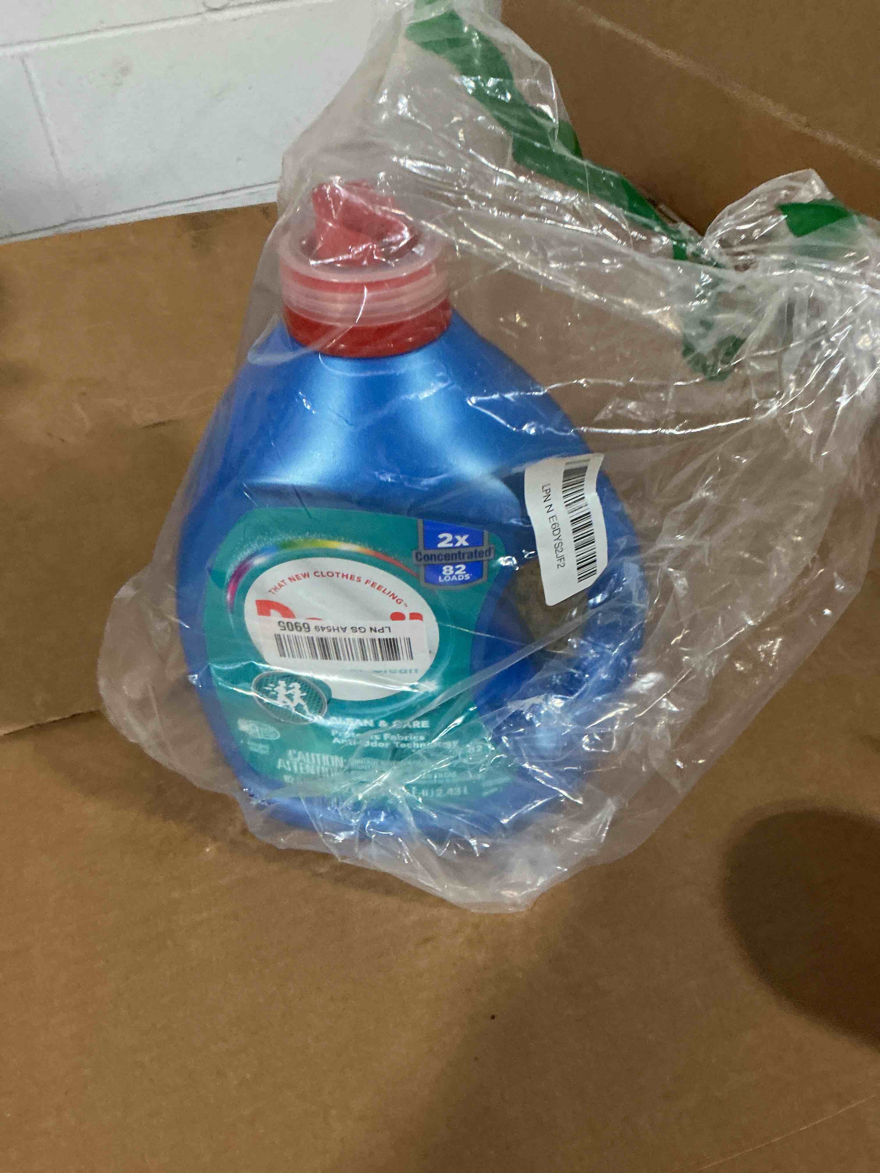 Condition photo showing Good Condition for persil activewear clean, liquid laundry detergent, high efficiency (he), deep stain removal, 2x concentrated, 82.5 fl oz, 82 loads, (packaging may vary)