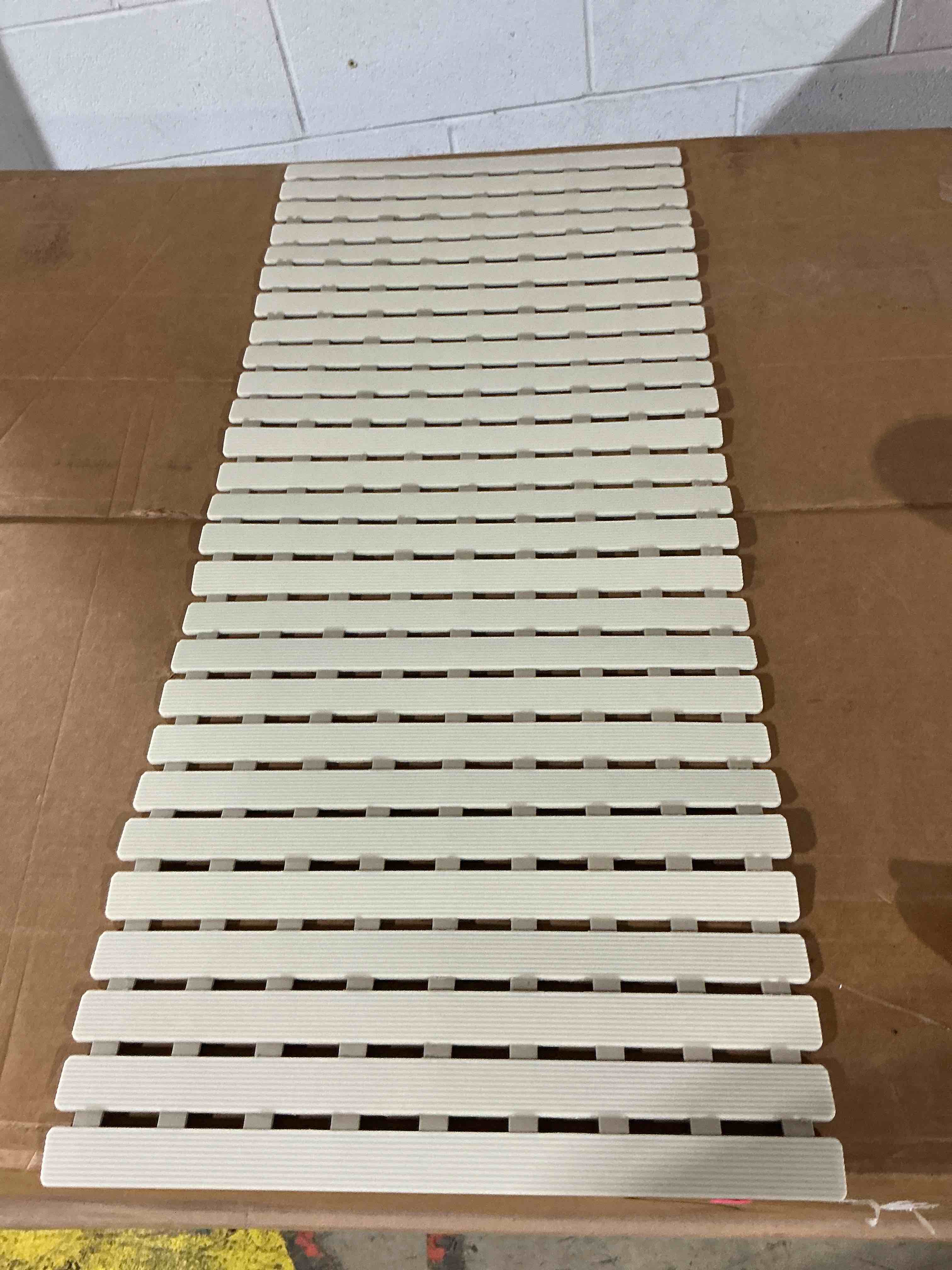 Condition photo showing Good Condition for mboss bath tub shower mat non slip bathtub mats for bathroom shower floor mat bath mats for shower tub anti slip shower mat with drain hole and large suction cups (ivory white , 37.5 x 15.7 inch)