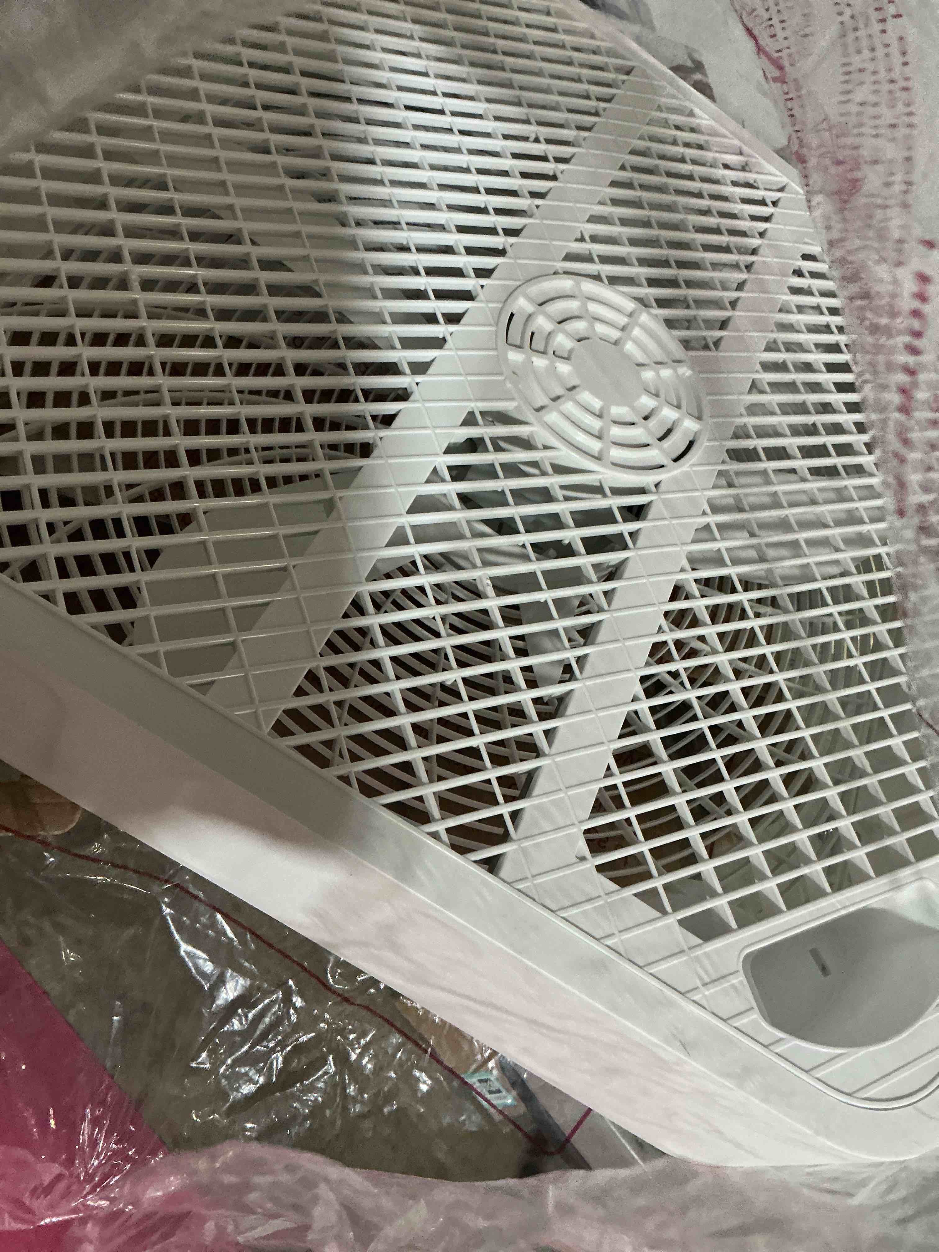 Condition photo showing As Is for (broken ) utilitech 20-in 120-volt 3-speed high velocity indoor white box fan
