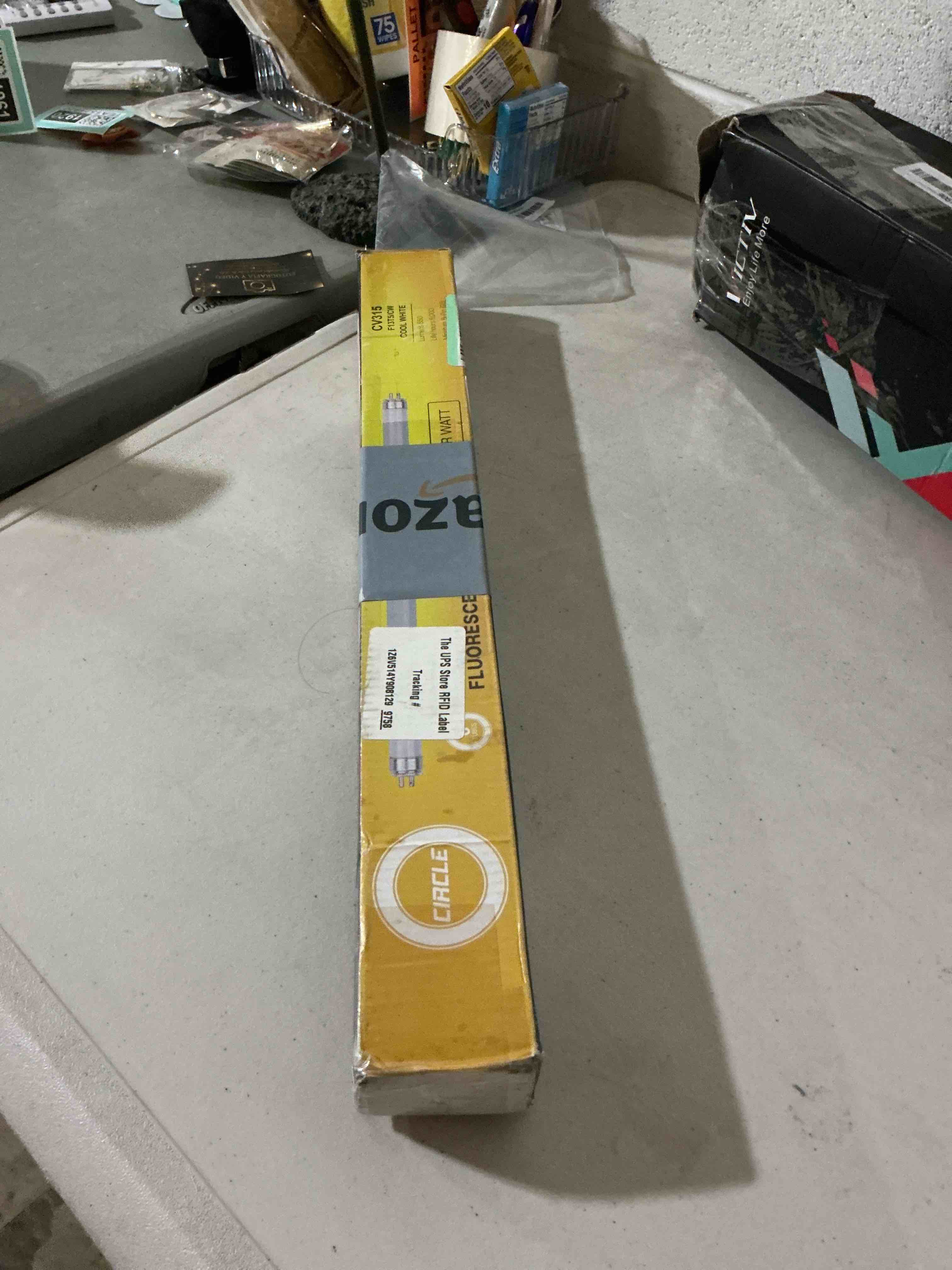 Condition photo showing As Is for circle (6 pack) f13t5/cw - t5 fluorescent 4100k cool white - 21" linear - 13 watt t5 - under the counter light bulbs