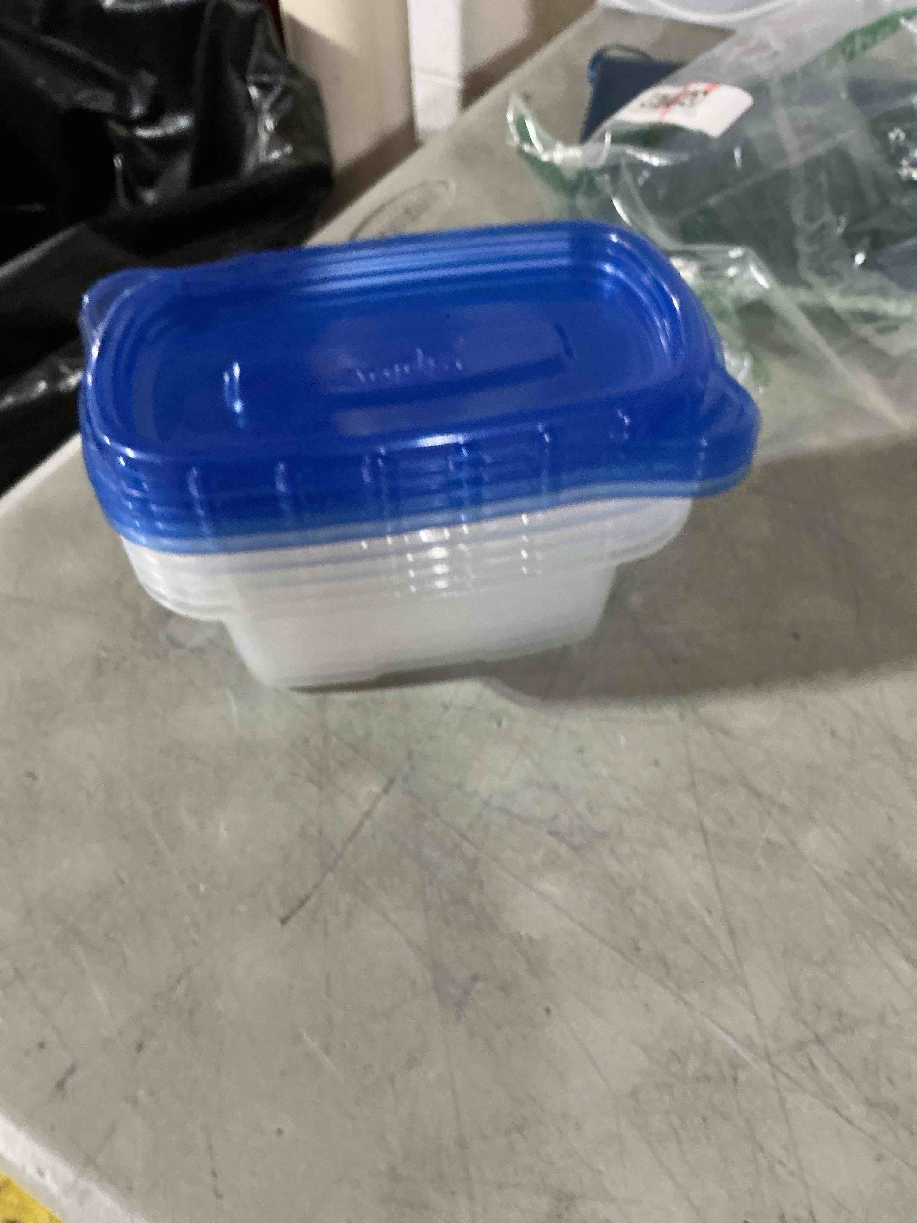 Condition photo showing Good Condition for ziploc container, medium rectangle, 1.5 cups, 4 count (pack of 1)