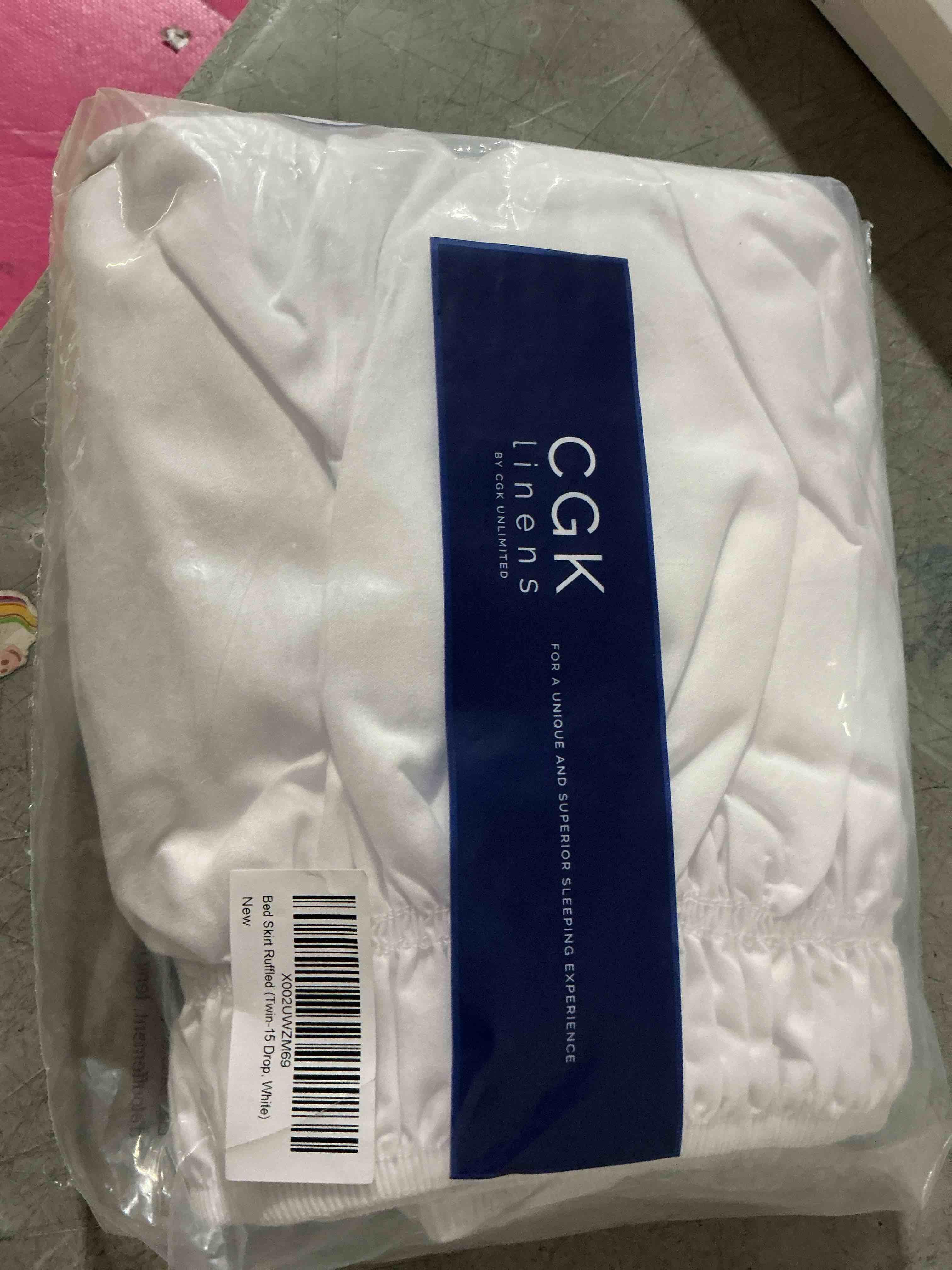 Condition photo showing New/Like New for wrap around dust ruffle bed skirt - white - twin size beds with 15 inch drop - easy fit elastic strap - adjustable pleated bedskirt w/brushed fabric - wrinkle free - women, men, kids & teens