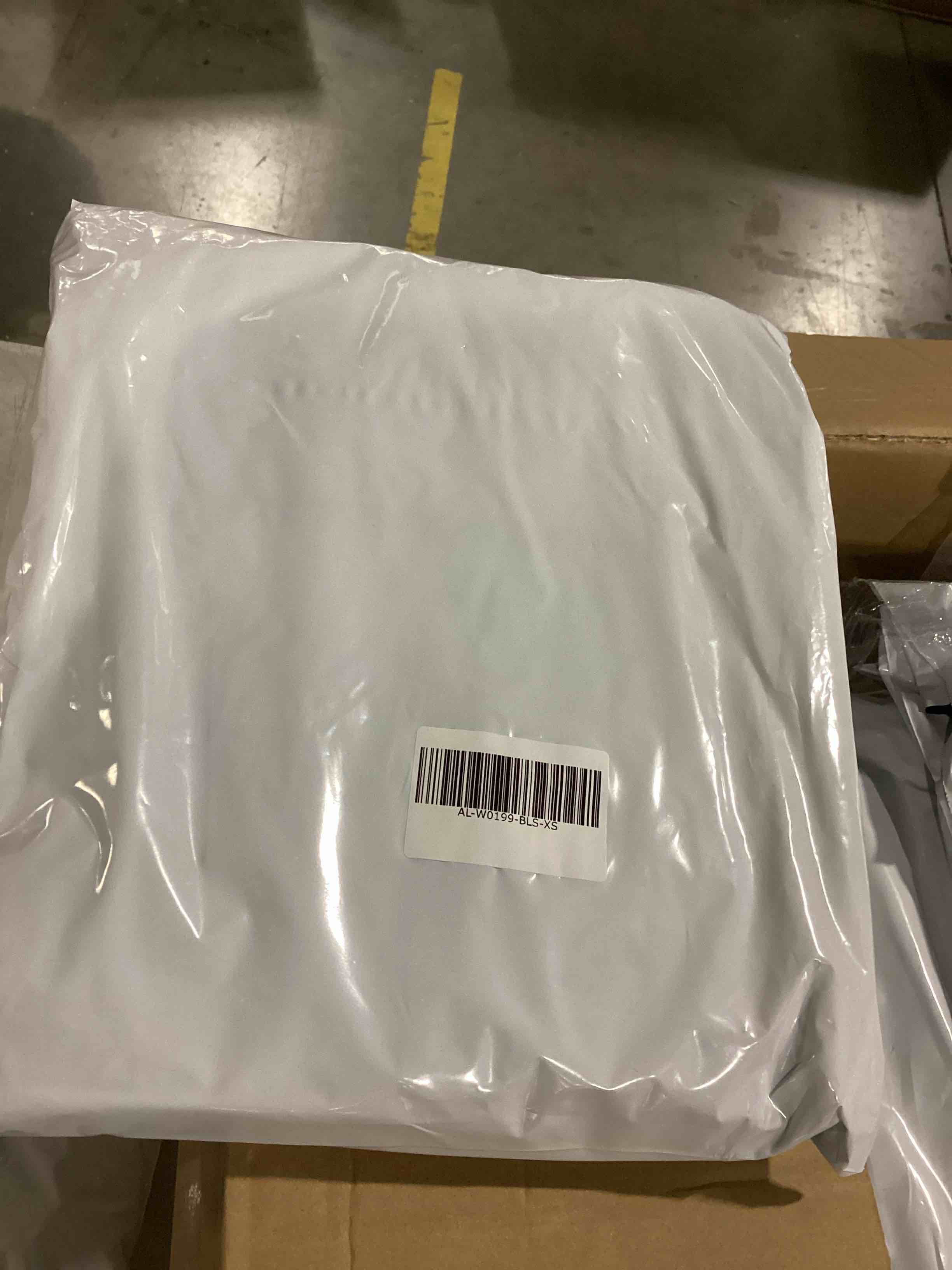 https://s3.amazonaws.com/lotting-images-prod/bidfta/TEA1576416_1743077608053.jpeg