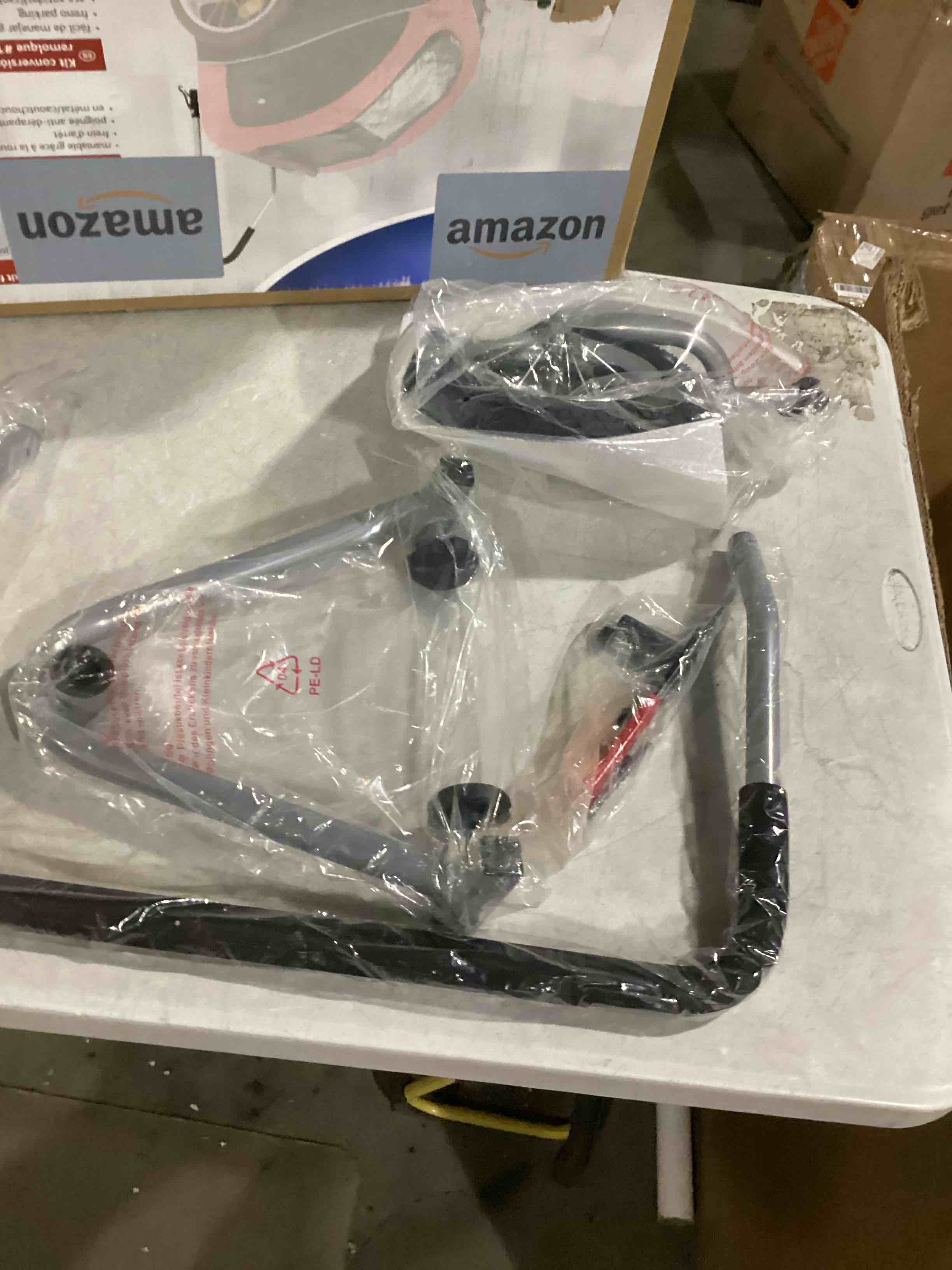 https://s3.amazonaws.com/lotting-images-prod/bidfta/TEA1576631_1743426387397.jpeg