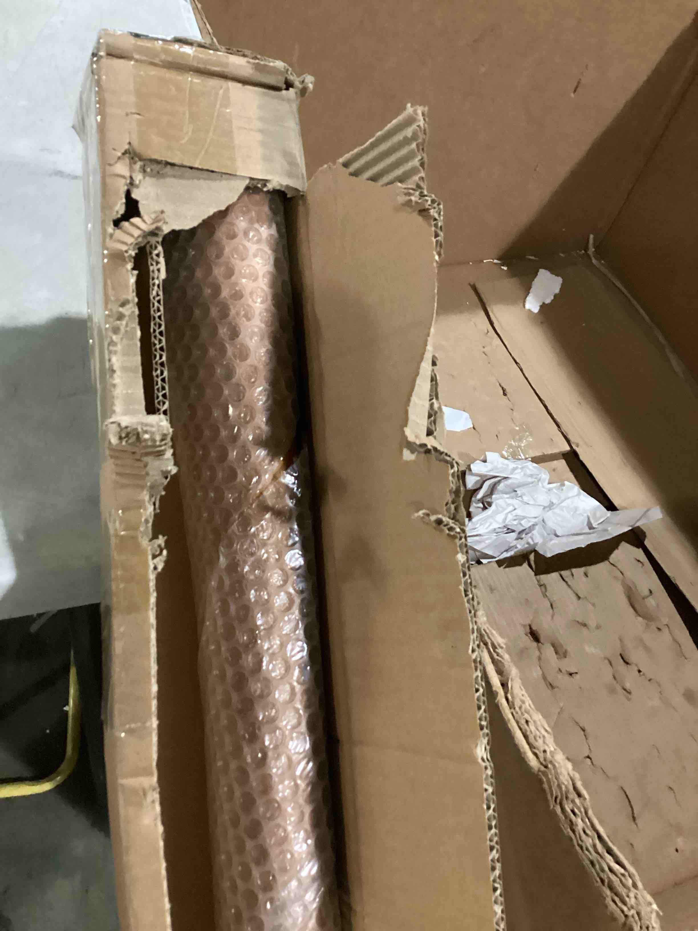 https://s3.amazonaws.com/lotting-images-prod/bidfta/TEA1576804_1743601910560.jpeg