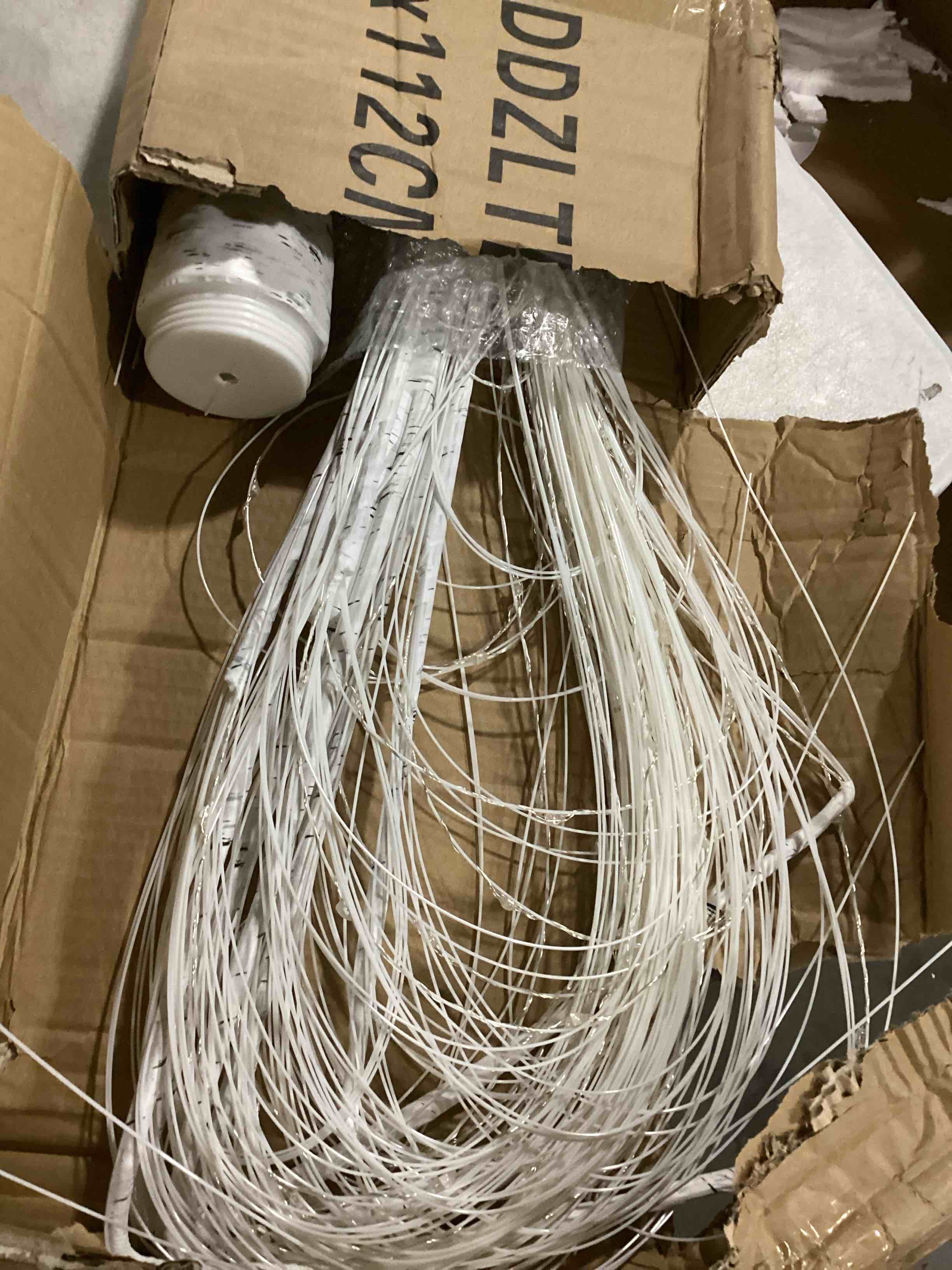 https://s3.amazonaws.com/lotting-images-prod/bidfta/TEA1576911_1743687276197.jpeg