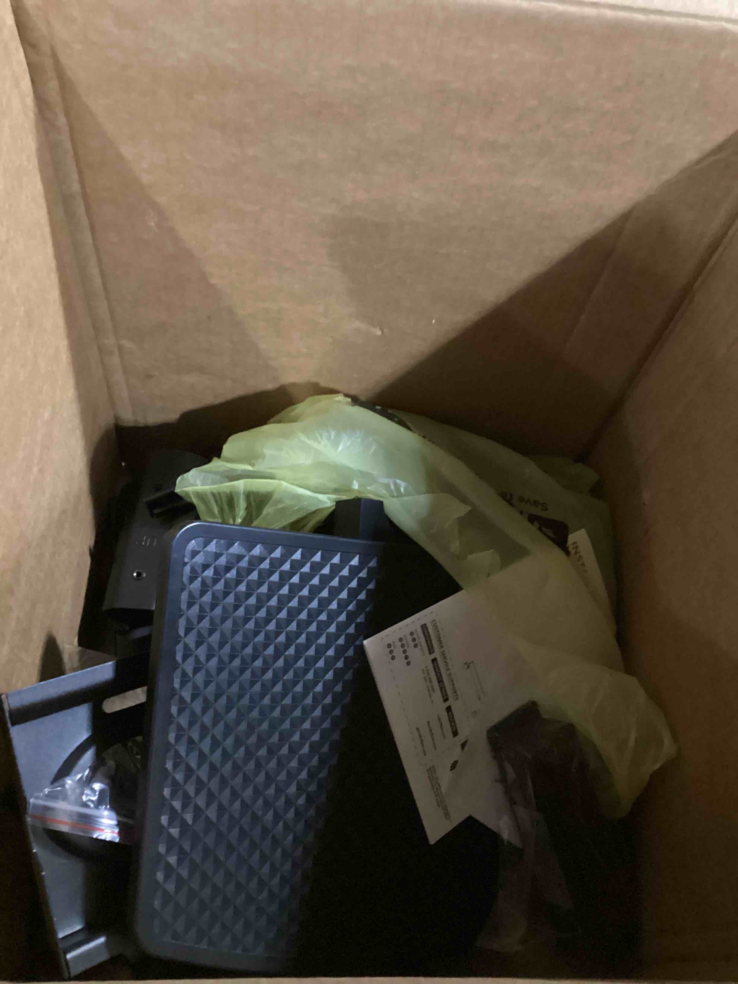 https://s3.amazonaws.com/lotting-images-prod/bidfta/TEA1578024_1745416110836.jpeg